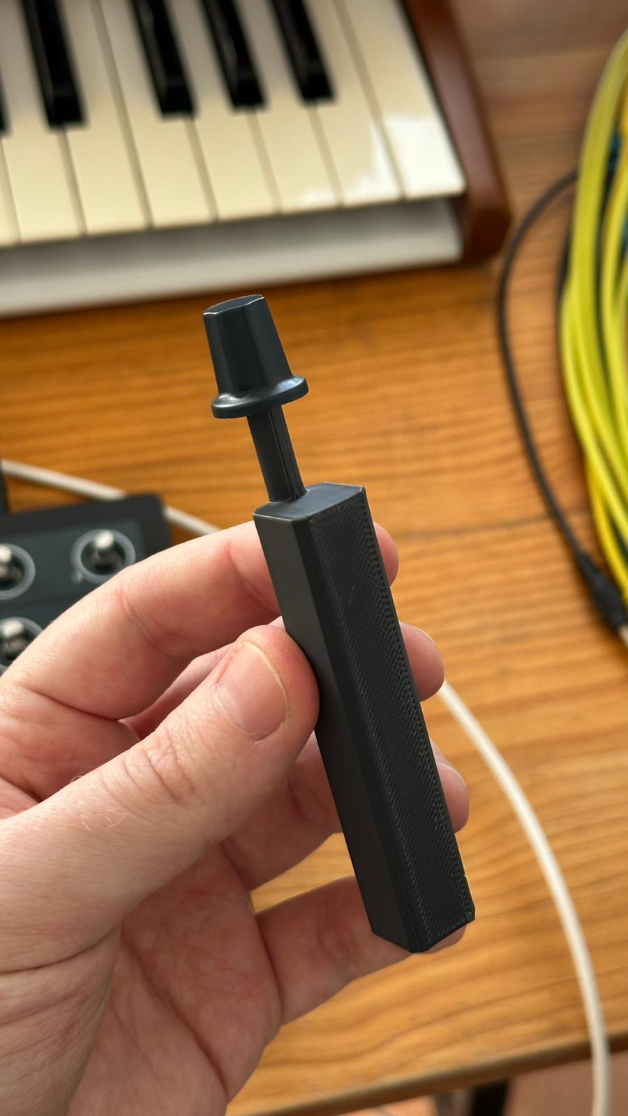 D-Shape Pot Knob Holder