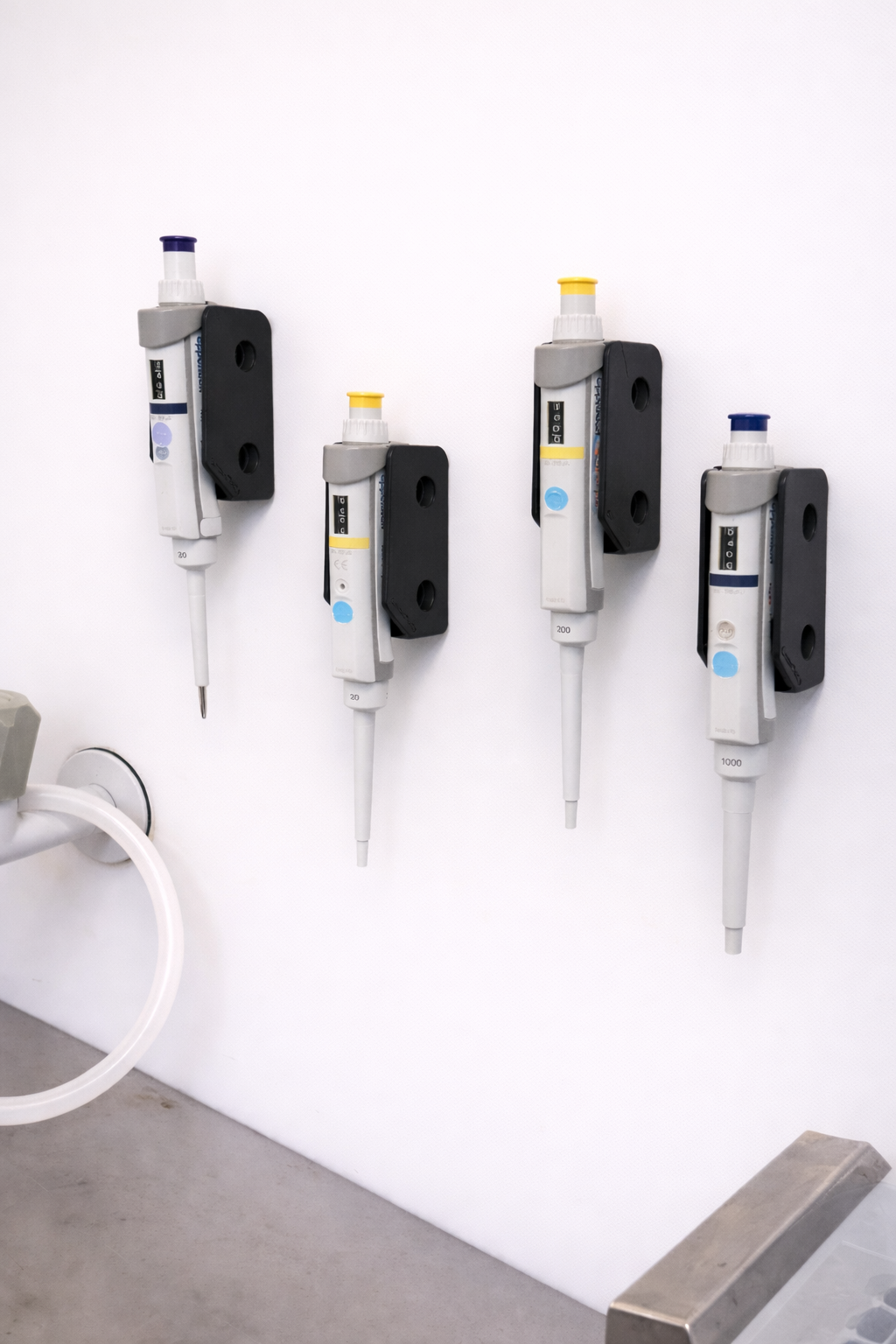 Magnetic Pipette Holder