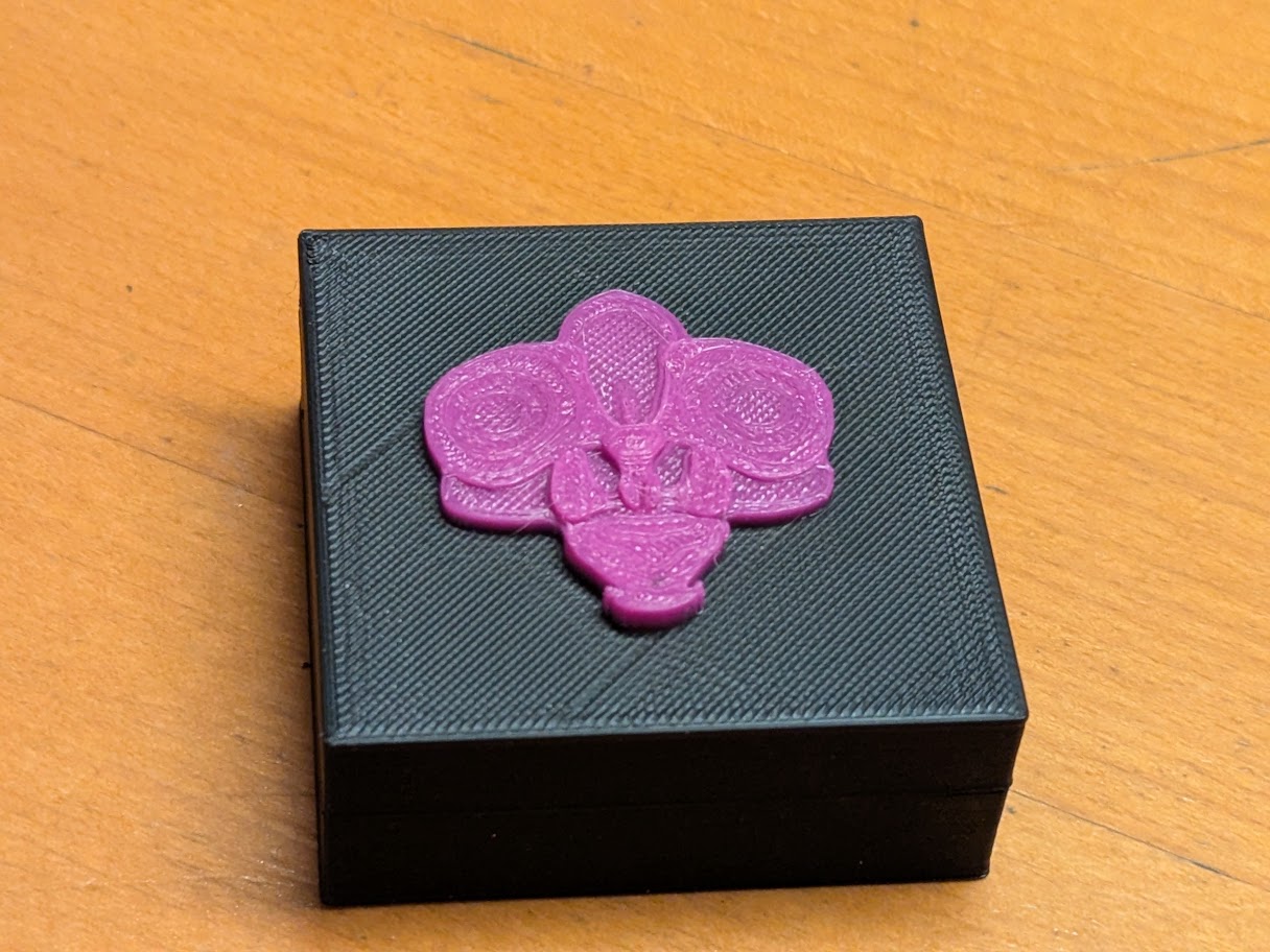 Behälter für Orchideen-Düngestäbchen / Box for Orchid fertilzer sticks