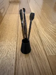 Small item holder