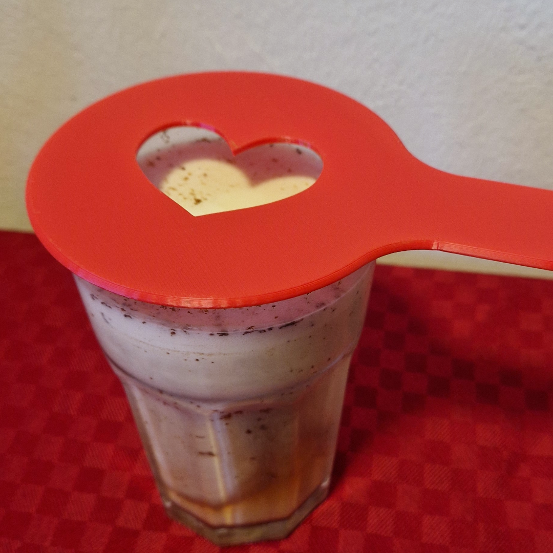 Miniatura 2 do modelo 3D Heart Milk foam template
