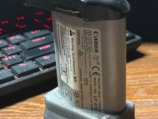 Canon LP-E4 usb charger