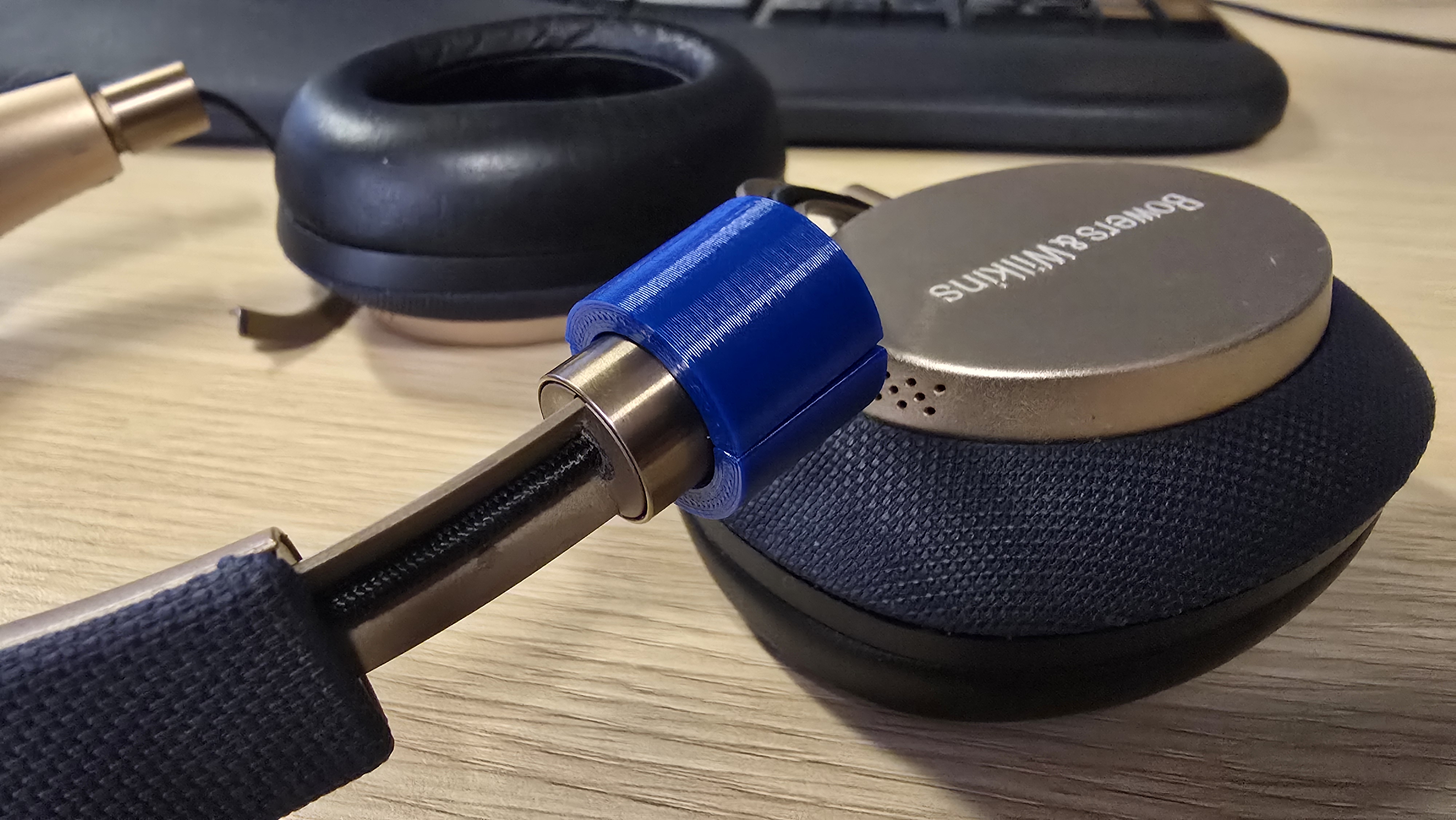 Bowers & Wilkins PX Arm Repair Support