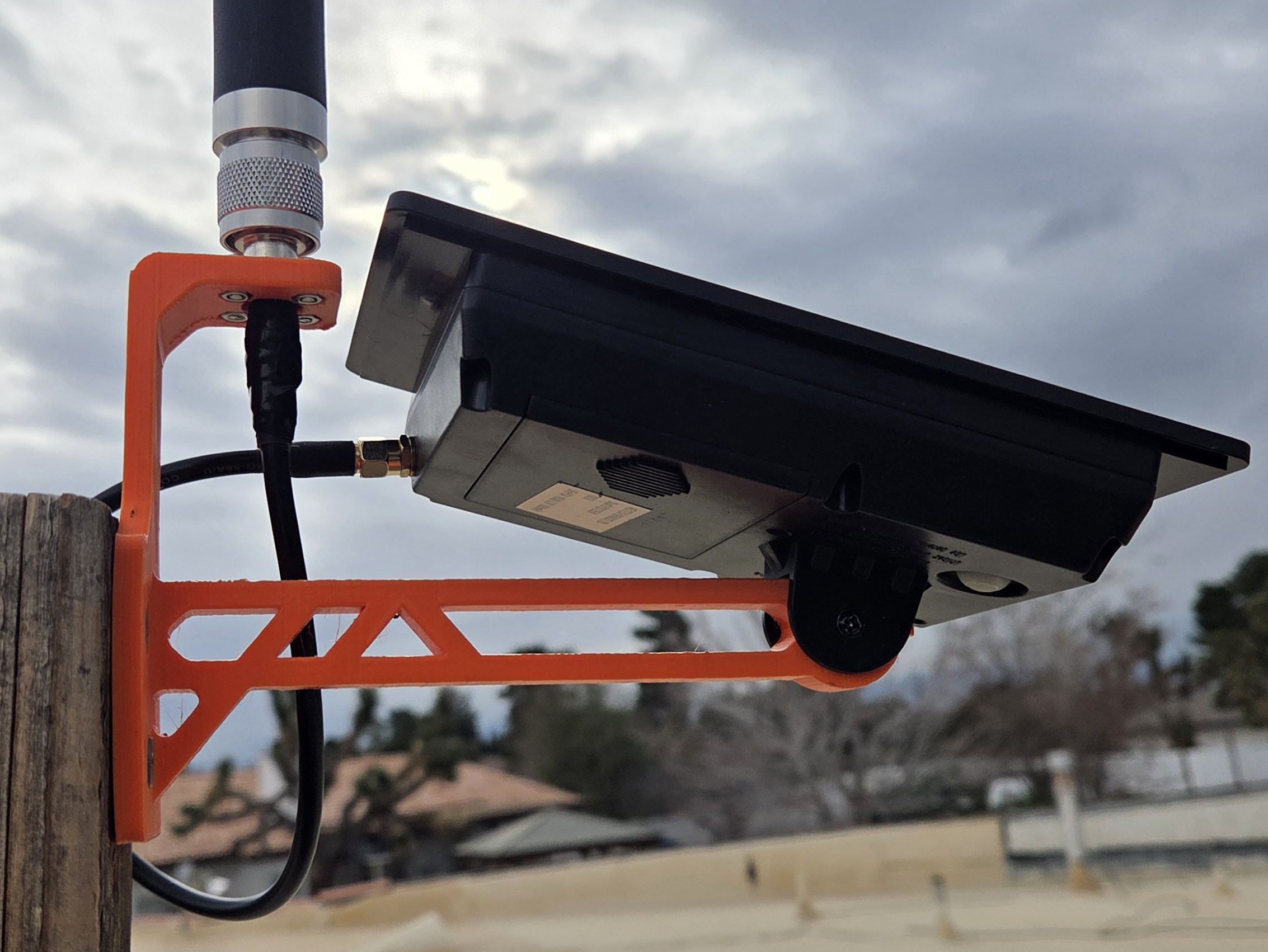 Meshtastic or MeshCore DIY Solar Node using a Hampton Bay Solar Garden Light