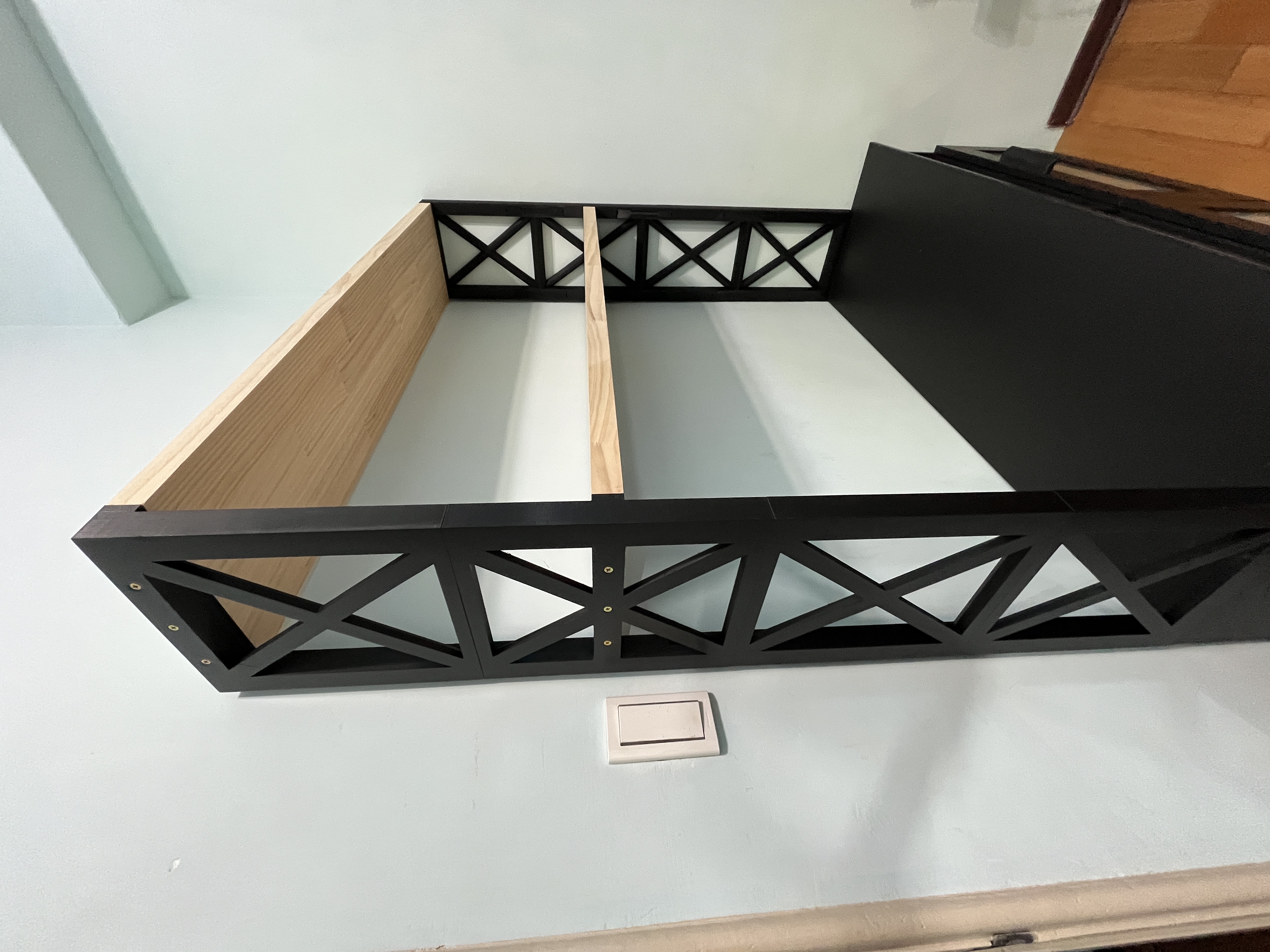 DIY Shelf Unit