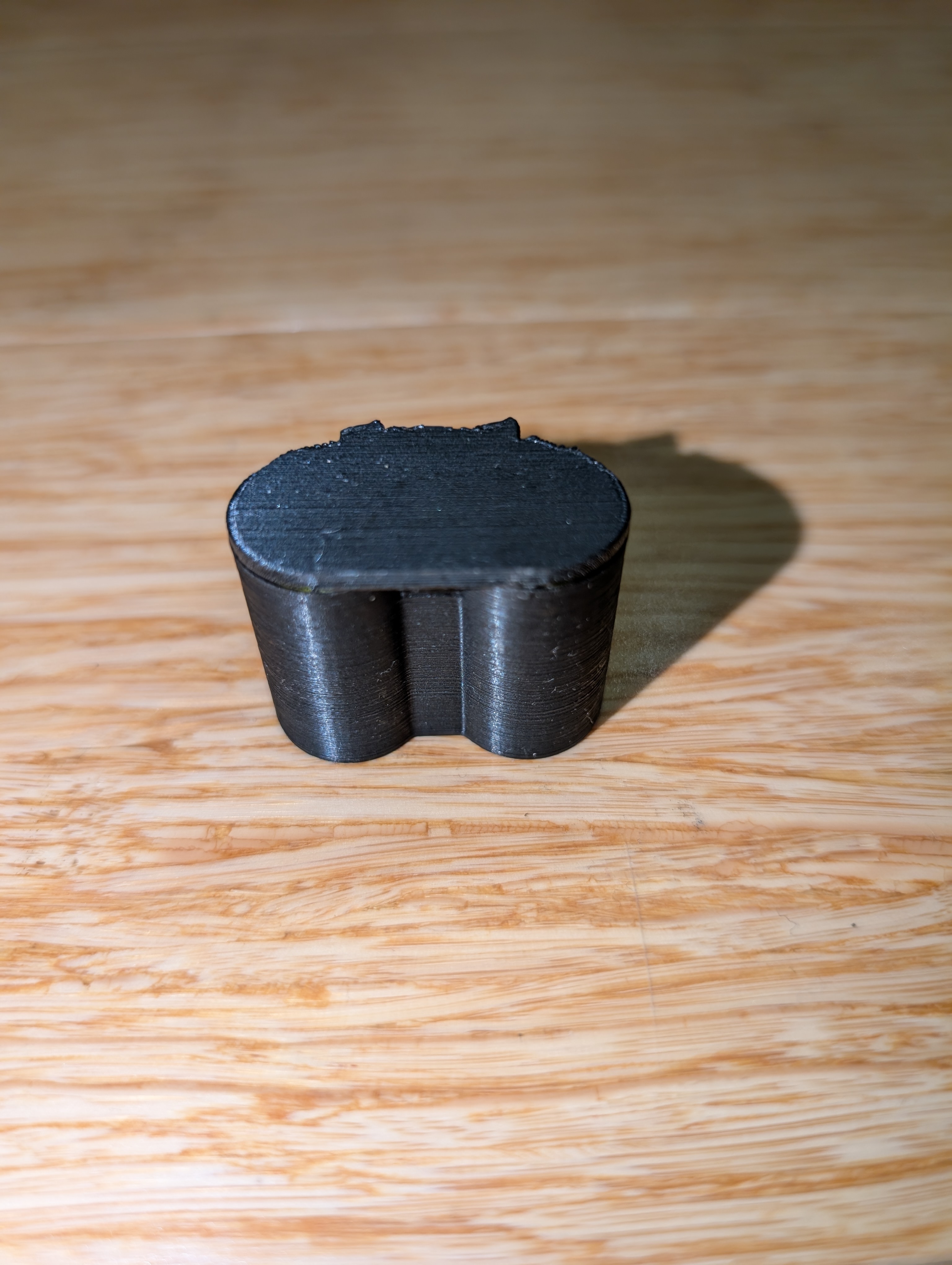 Miniatura 3 do modelo 3D Earplug Holder