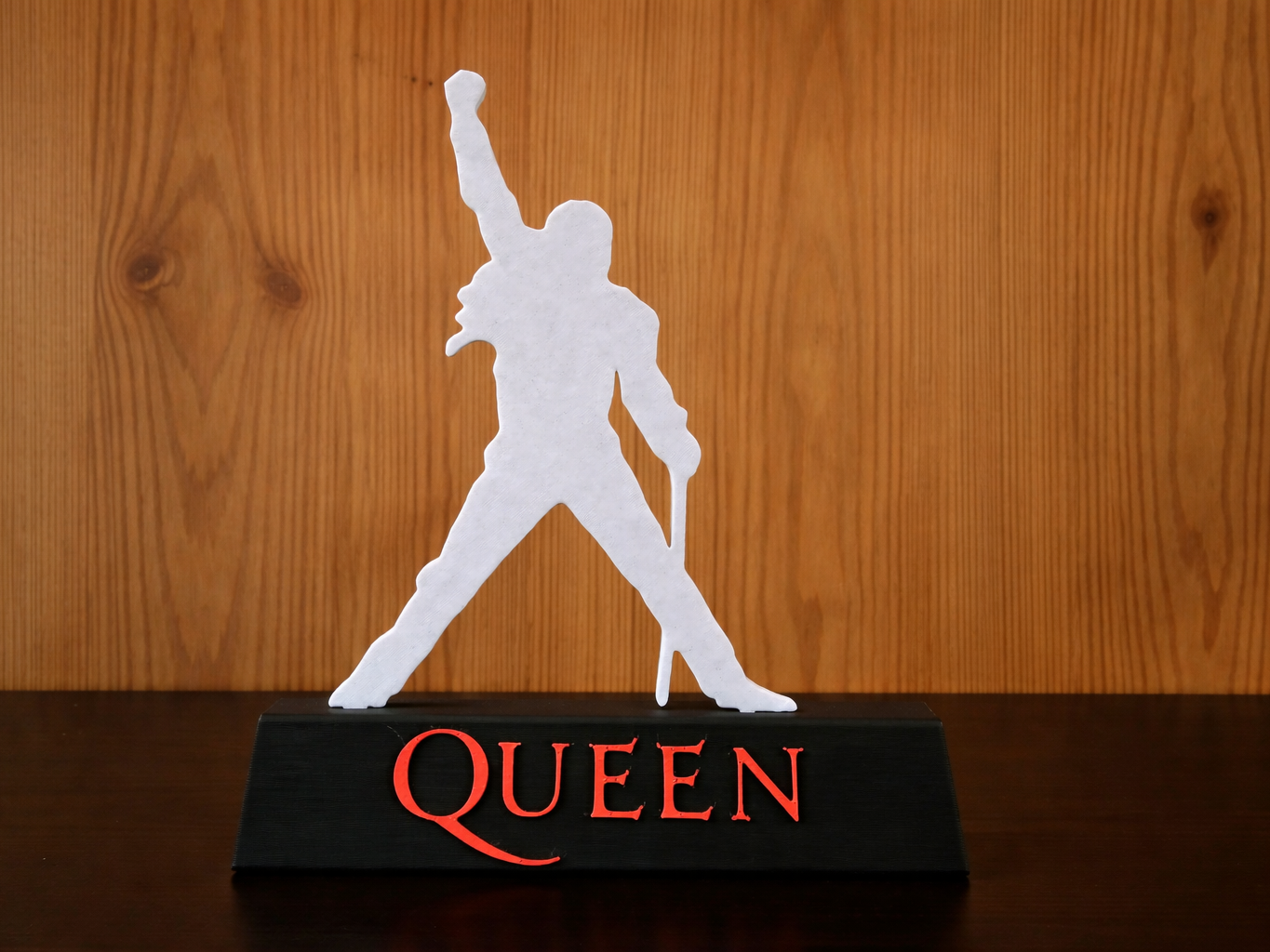 Logo Queen 3D model by Julien Mairy
