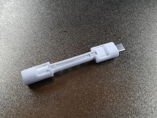 Apple Dongle Strain Relief