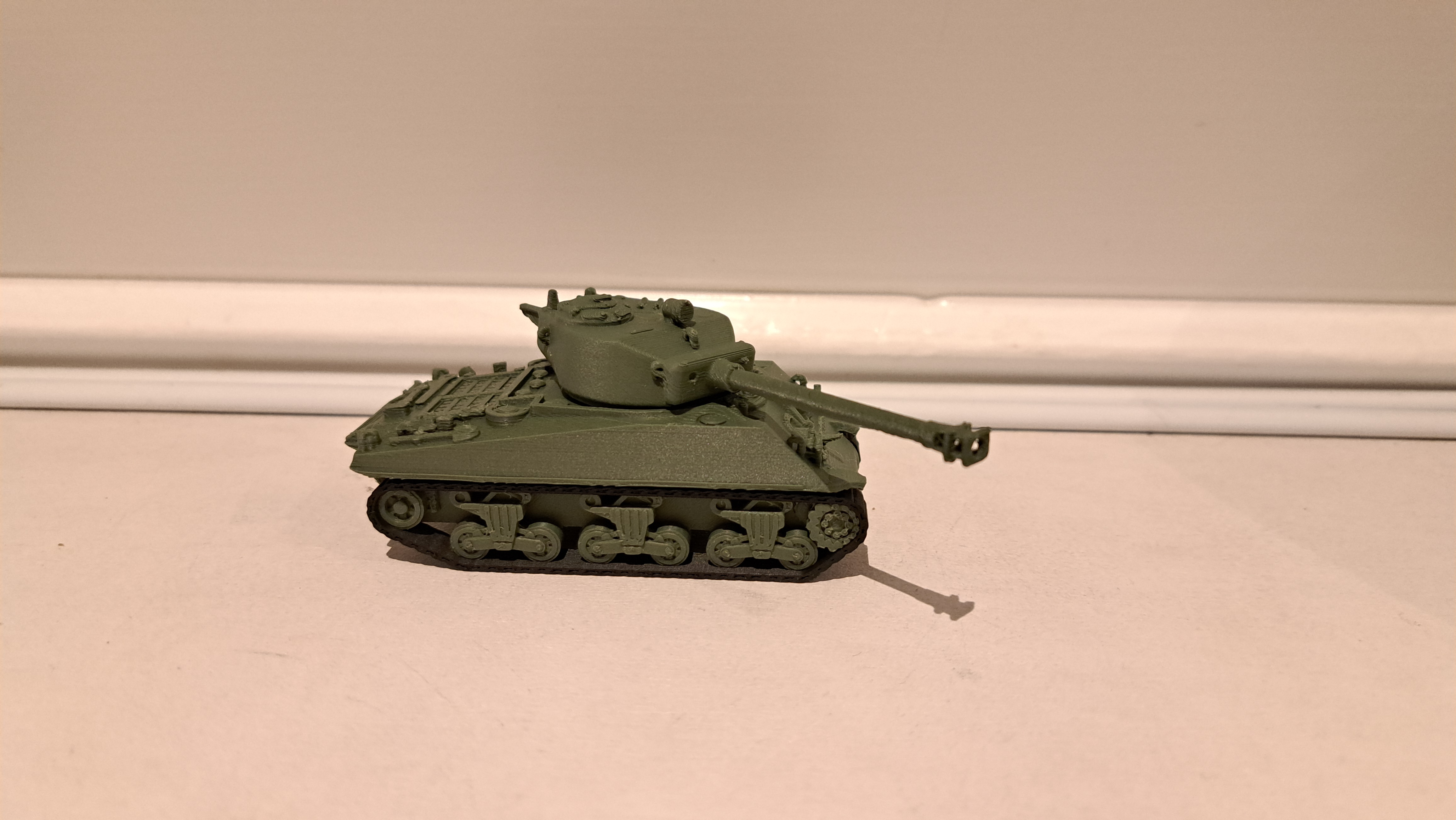 WW2 M4A3E8 M4 tank with 76mm