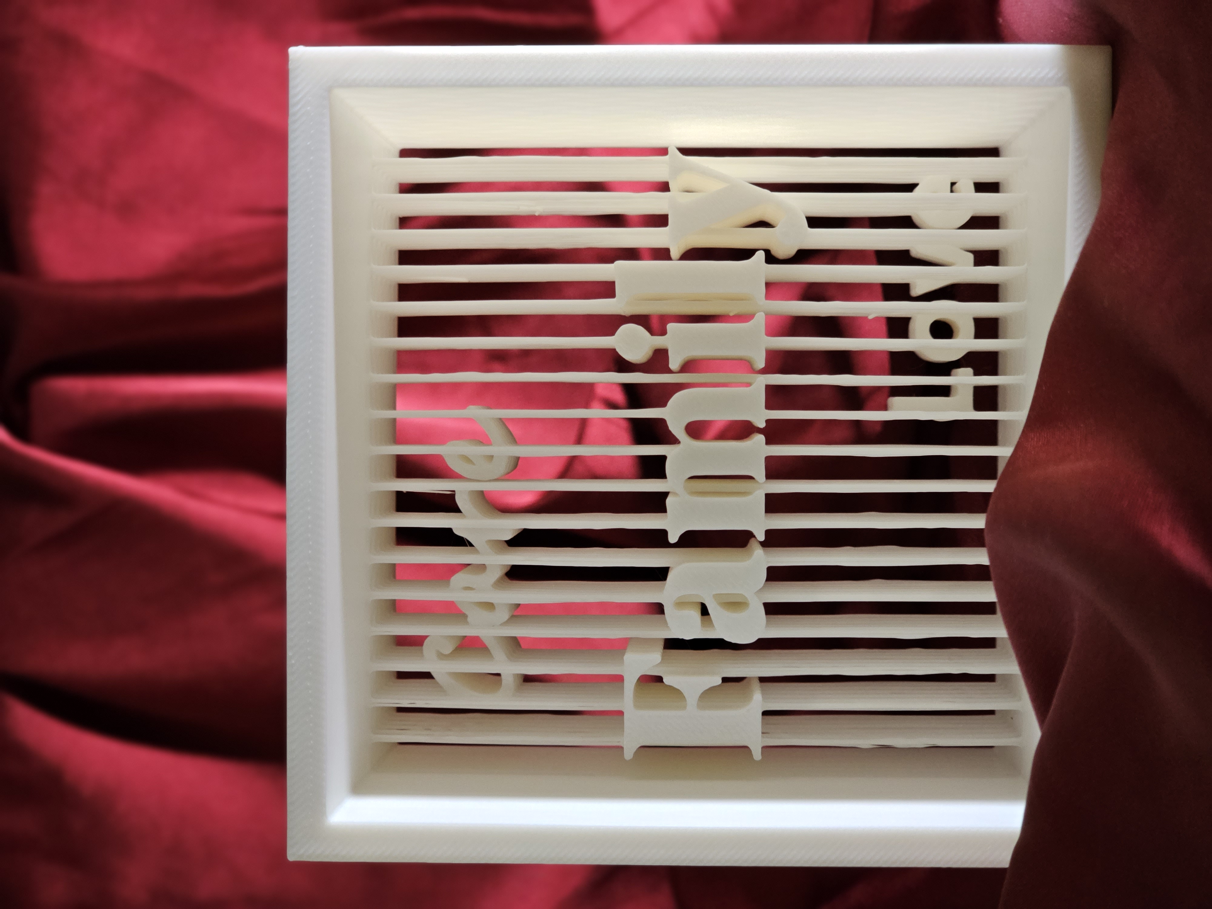 Suspended family box