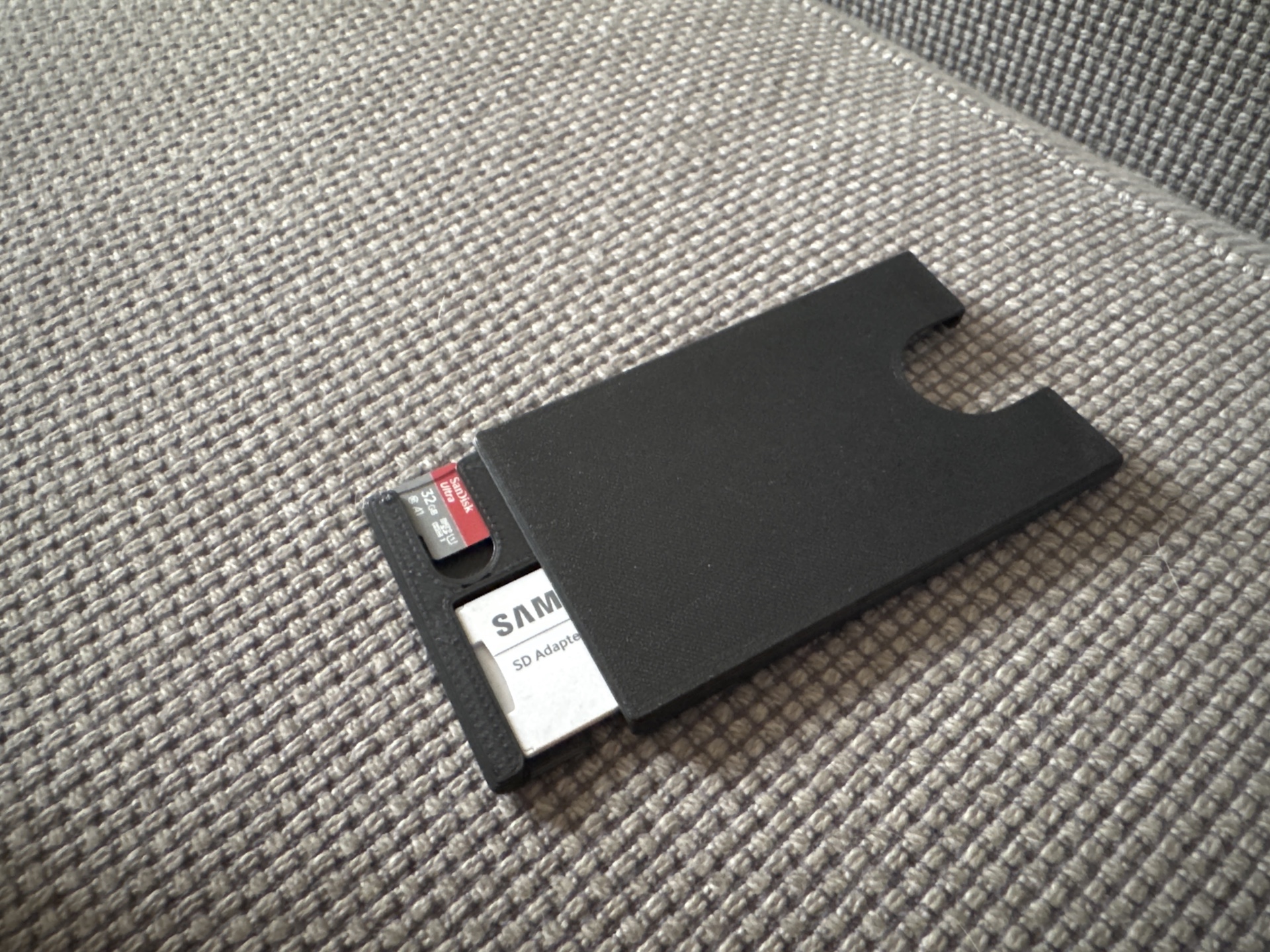 SD/MicroSD card case