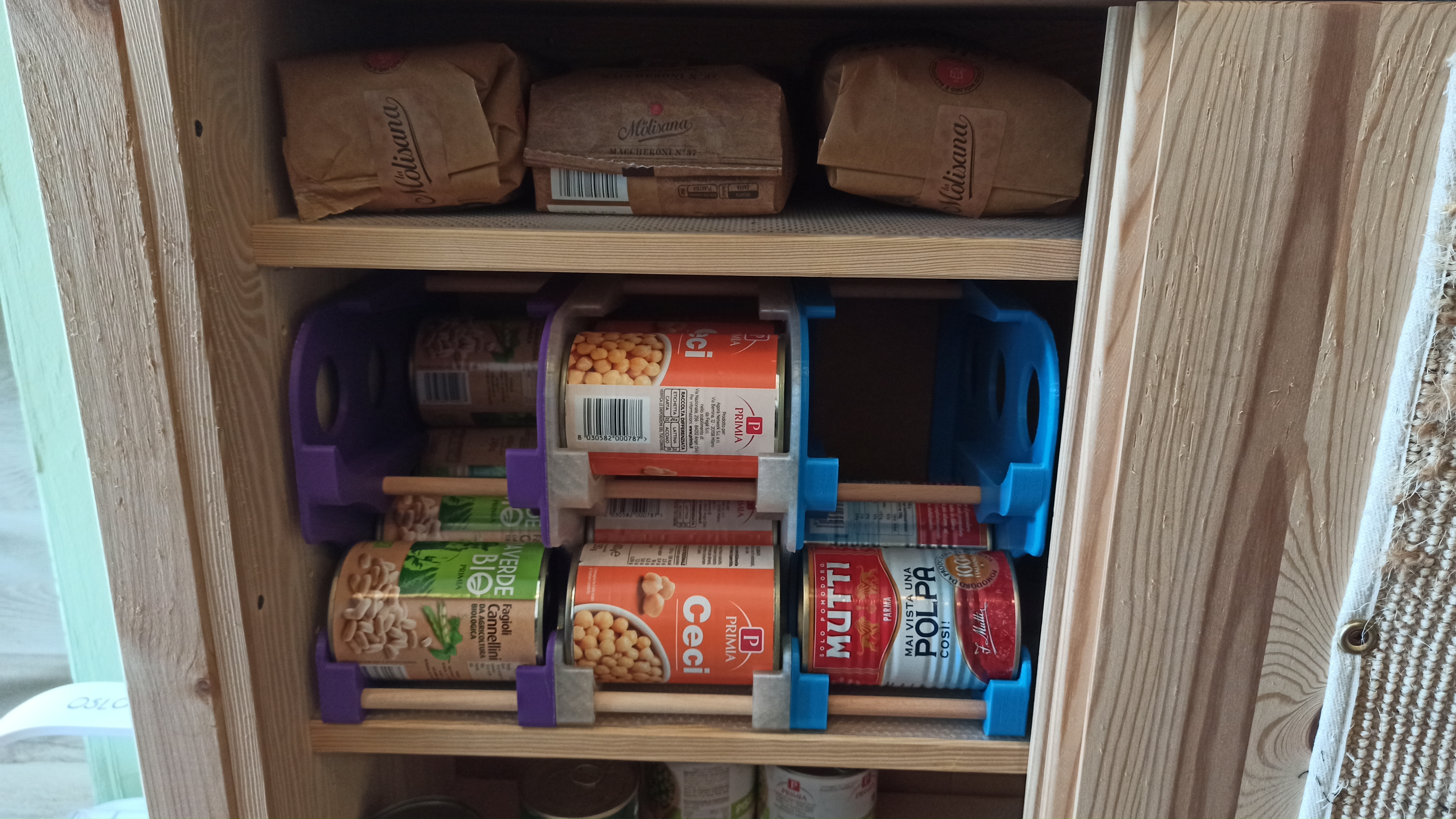 FIFO Cans Storage