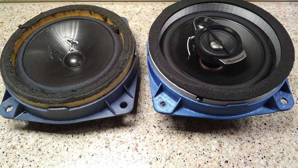 Toyota JZX90 front right and left speaker baskets, wire clips, and retaining ring for retail 5 1/4" speaker