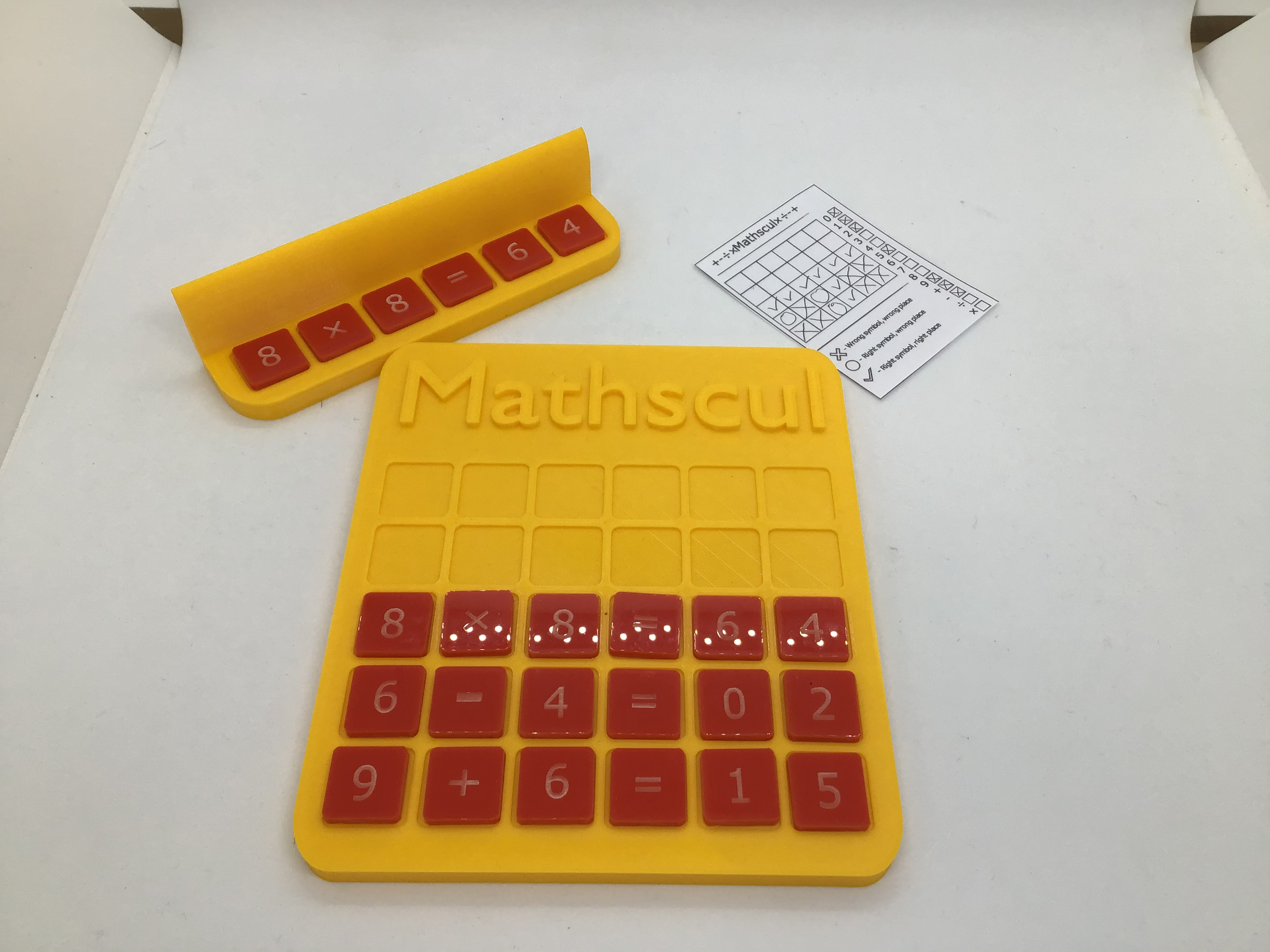 Mathscul - A Mastermind and Mathle inspired board game