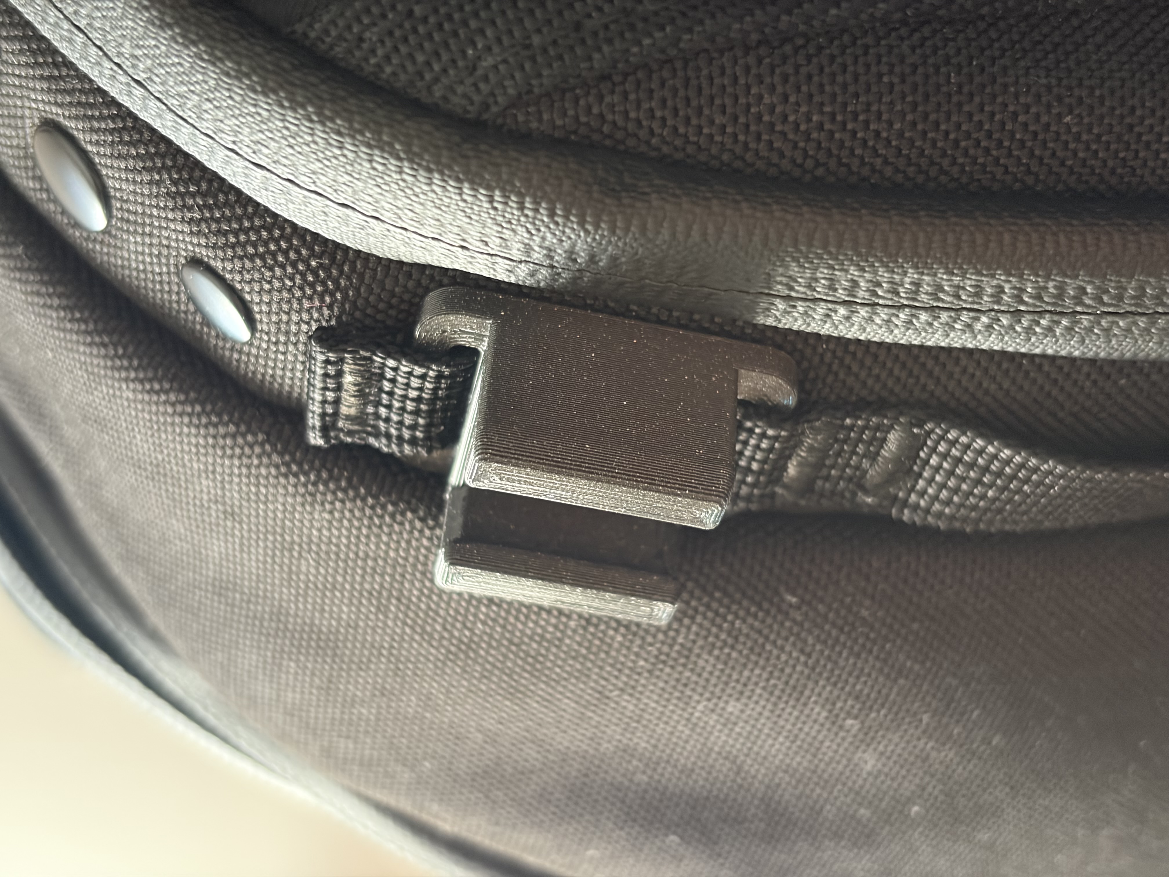 QUICK-CLIP LTT Urban Commuter Parallel Buckle