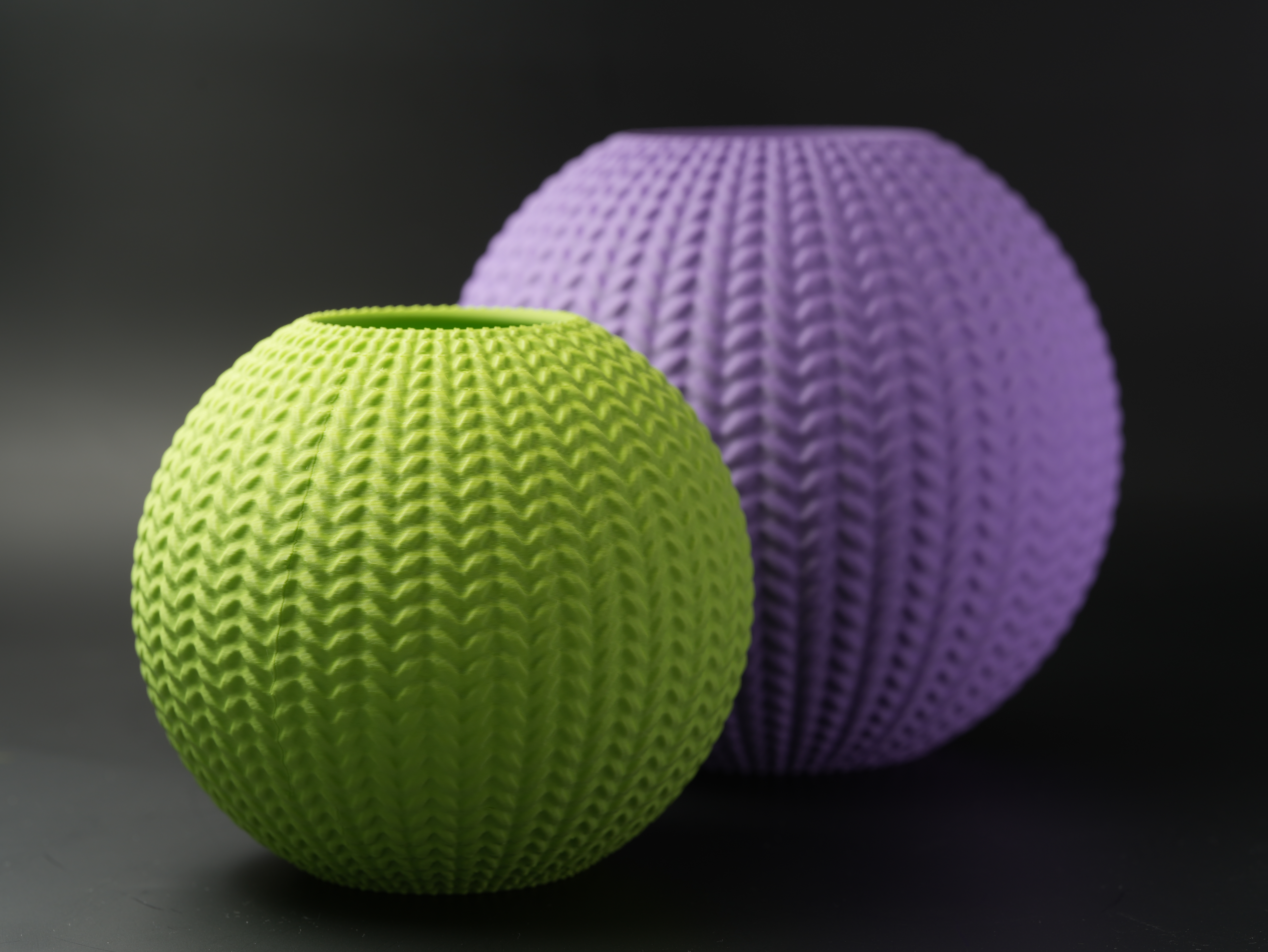 Miniatura 5 do modelo 3D Knitted Sphere Vase