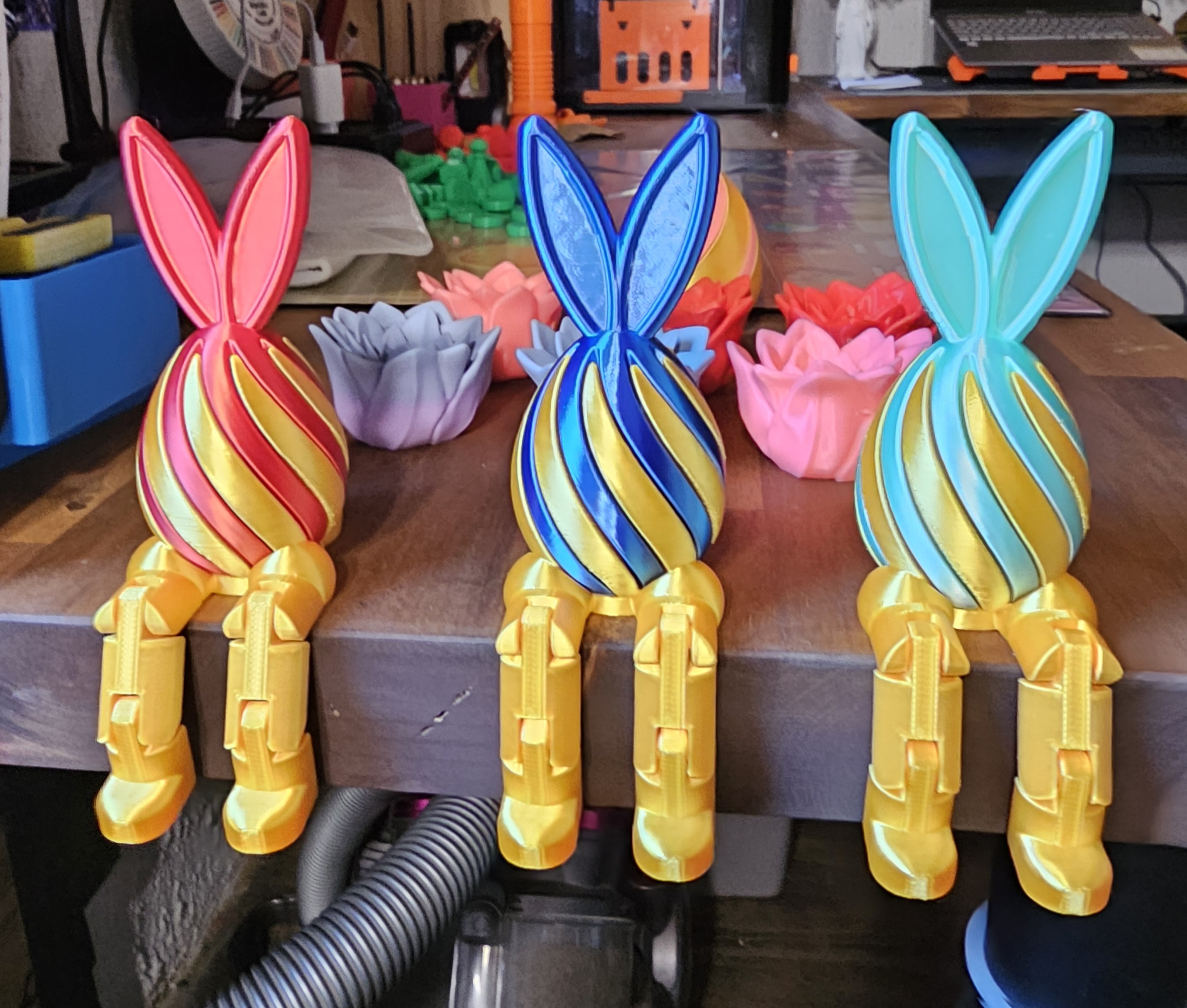 Passthrough rabbit egg bunny with flexi articulated legs