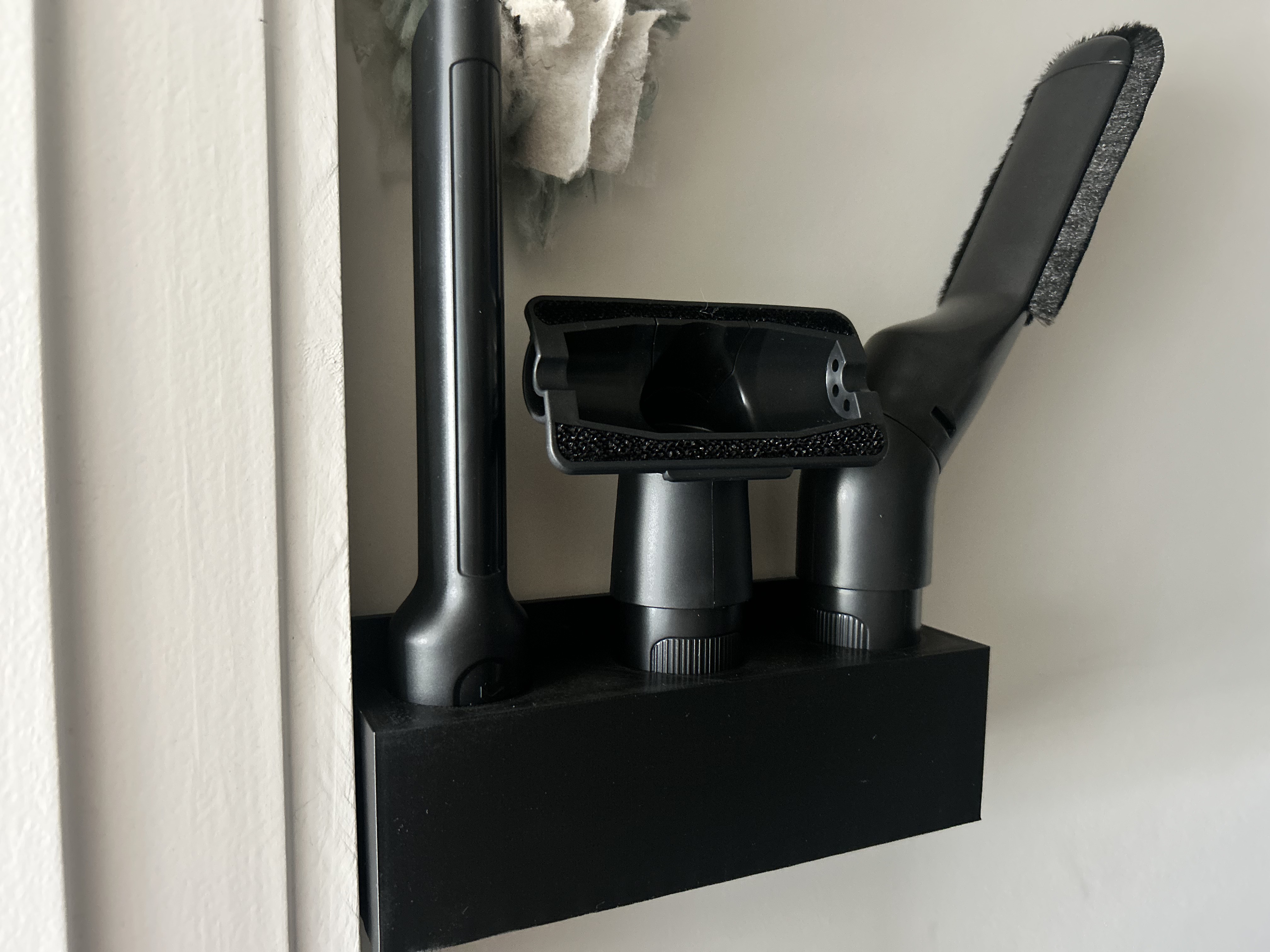 Shark Rocket Vaccum Attachment Holder