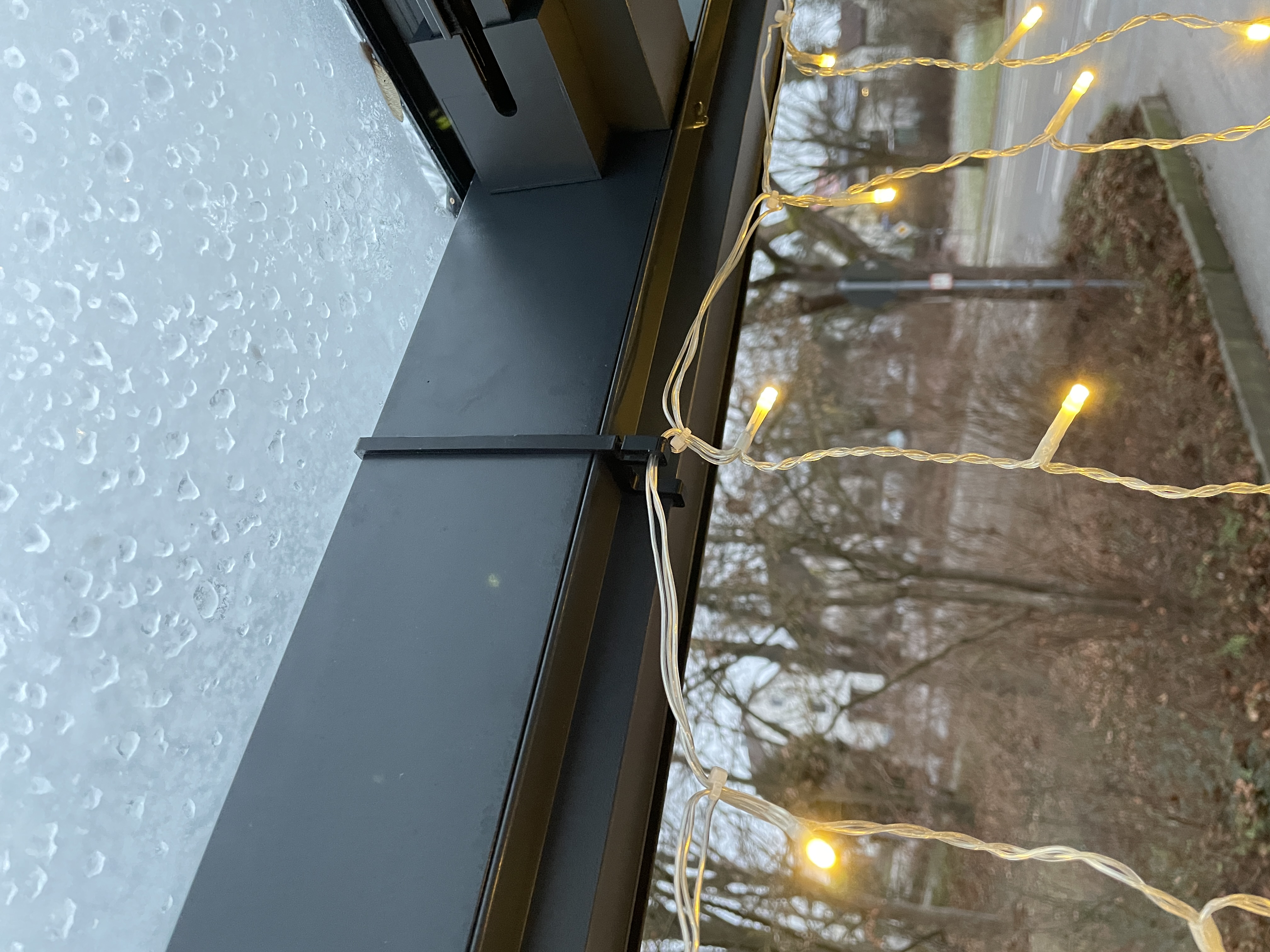 Christmas decoration hook for Gumax veranda
