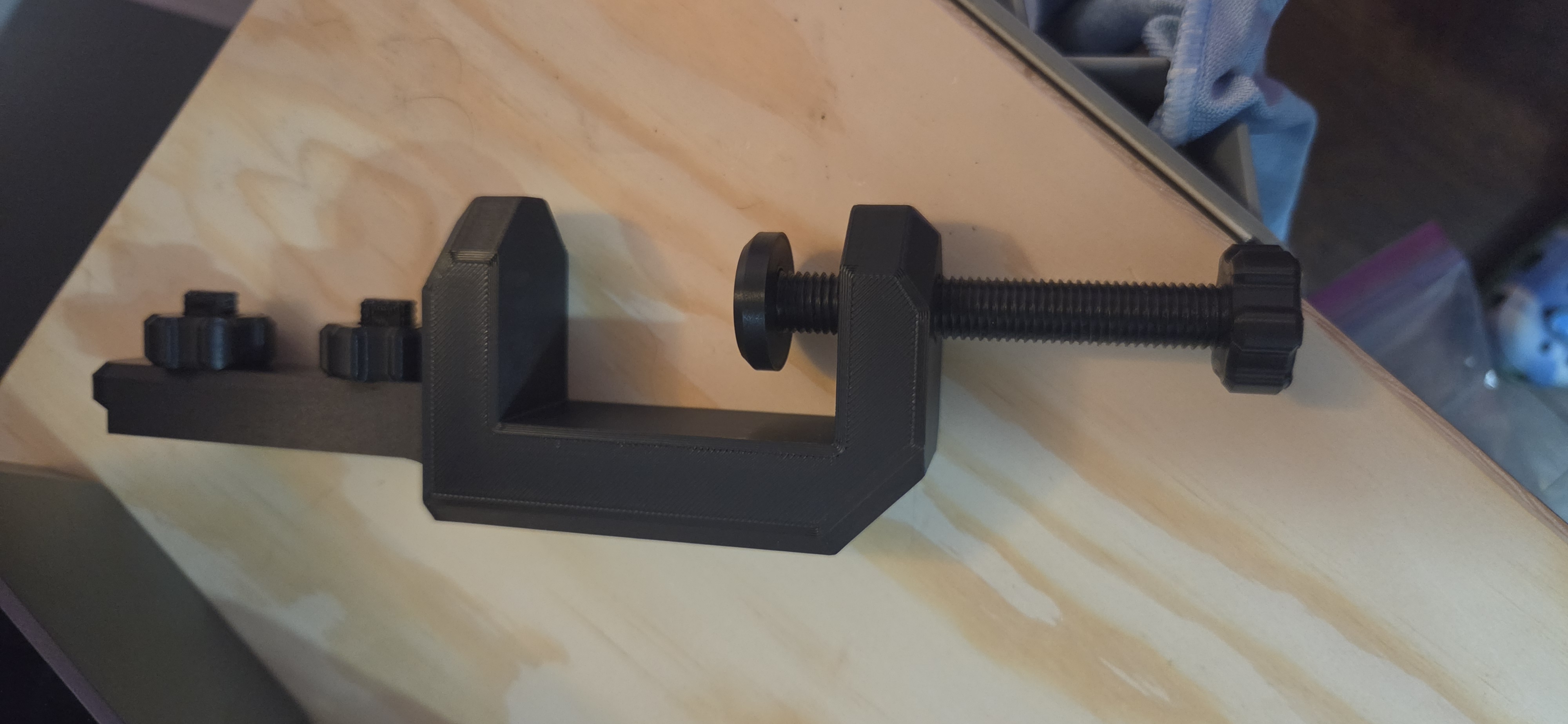 Skadis Desk Clamp made for Bror trolley