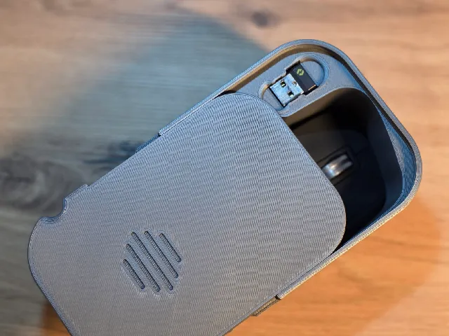Logi MX Master 3S Mouse Box with lid and magnets