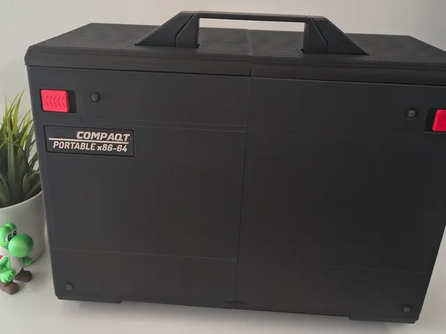 Compaqt Portable x86-64 All-in-One SFF PC