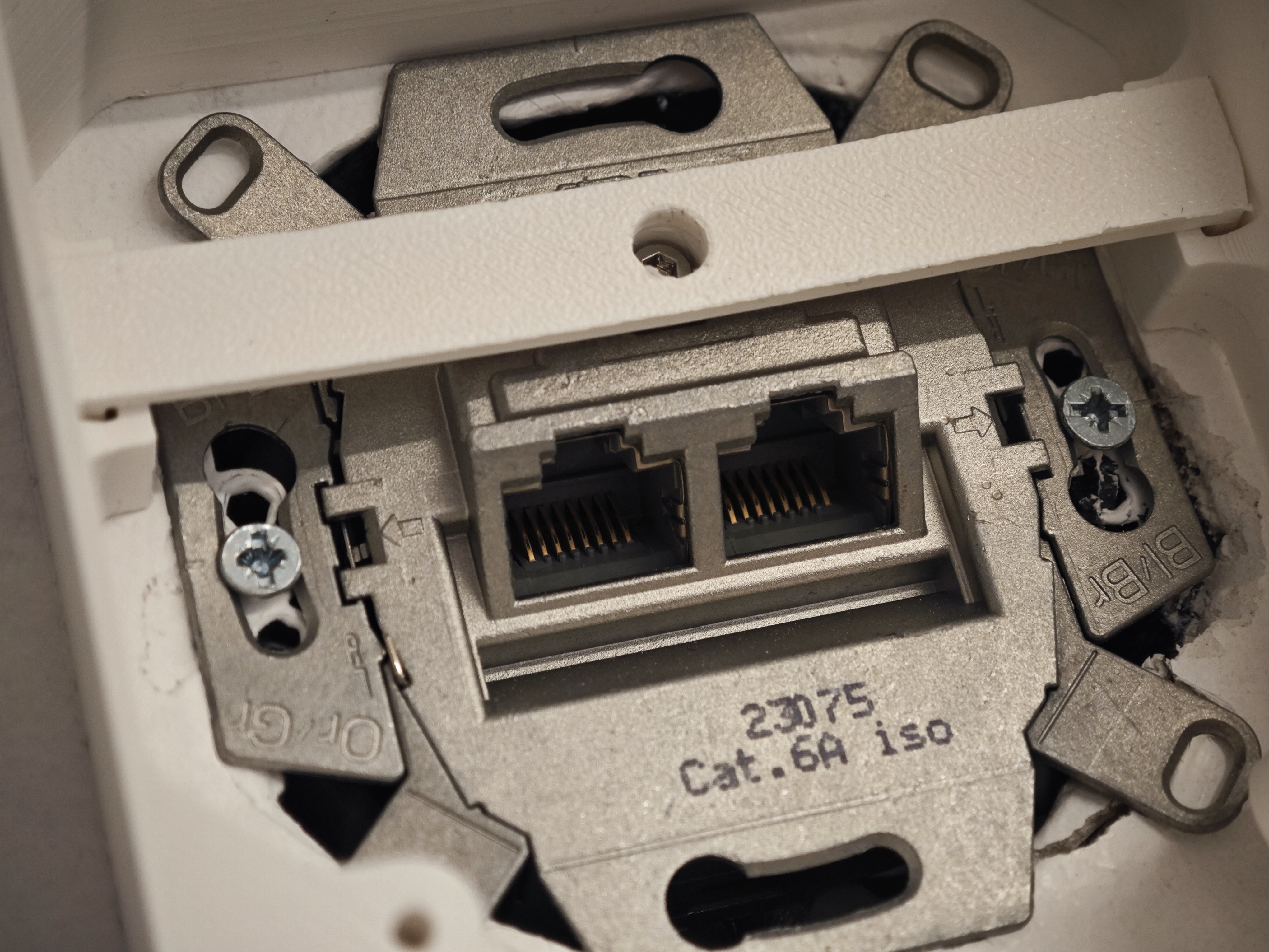EAP655-Wall spacer for flush mount socket — miniatura 2