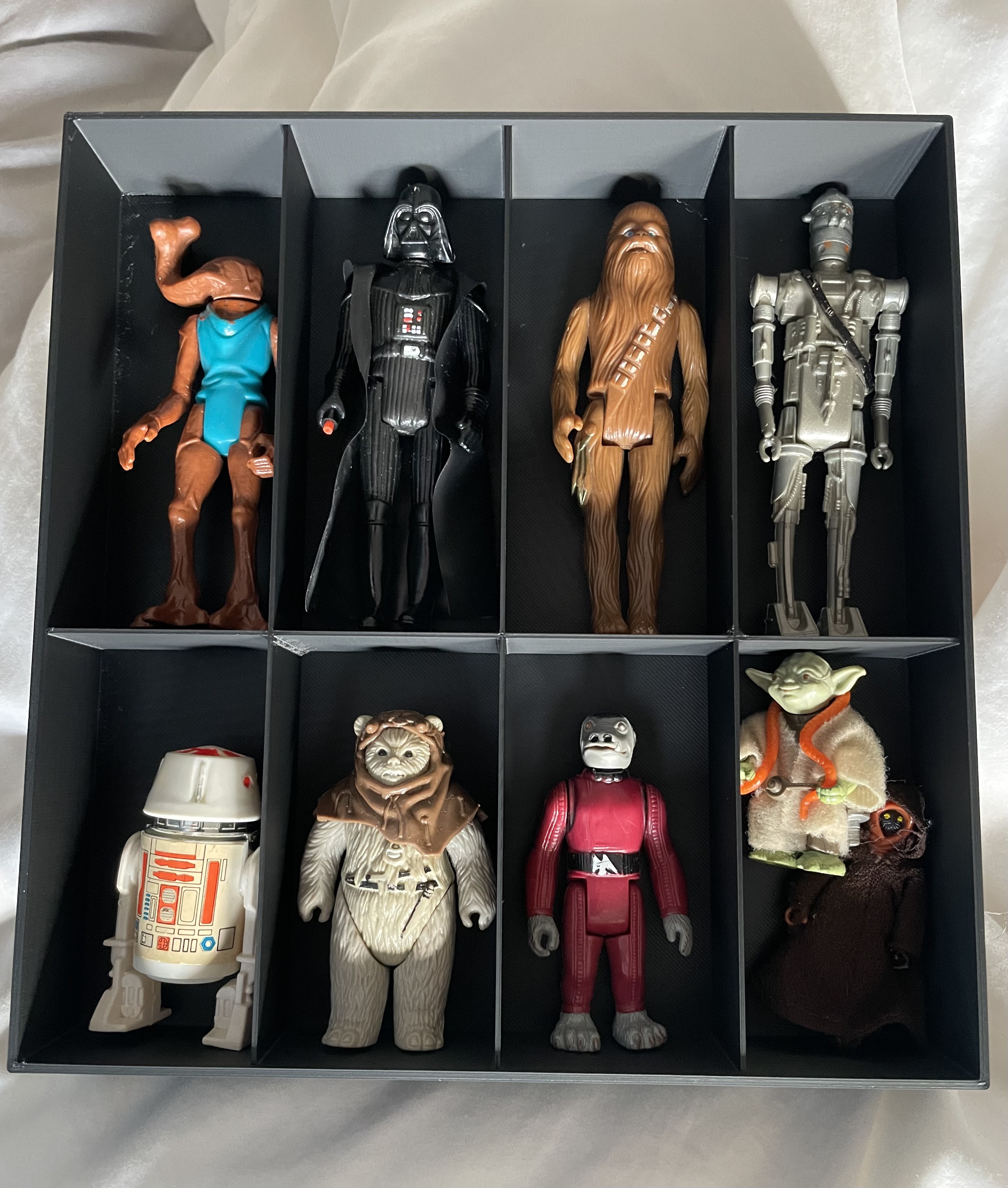 Stackable storage for figures