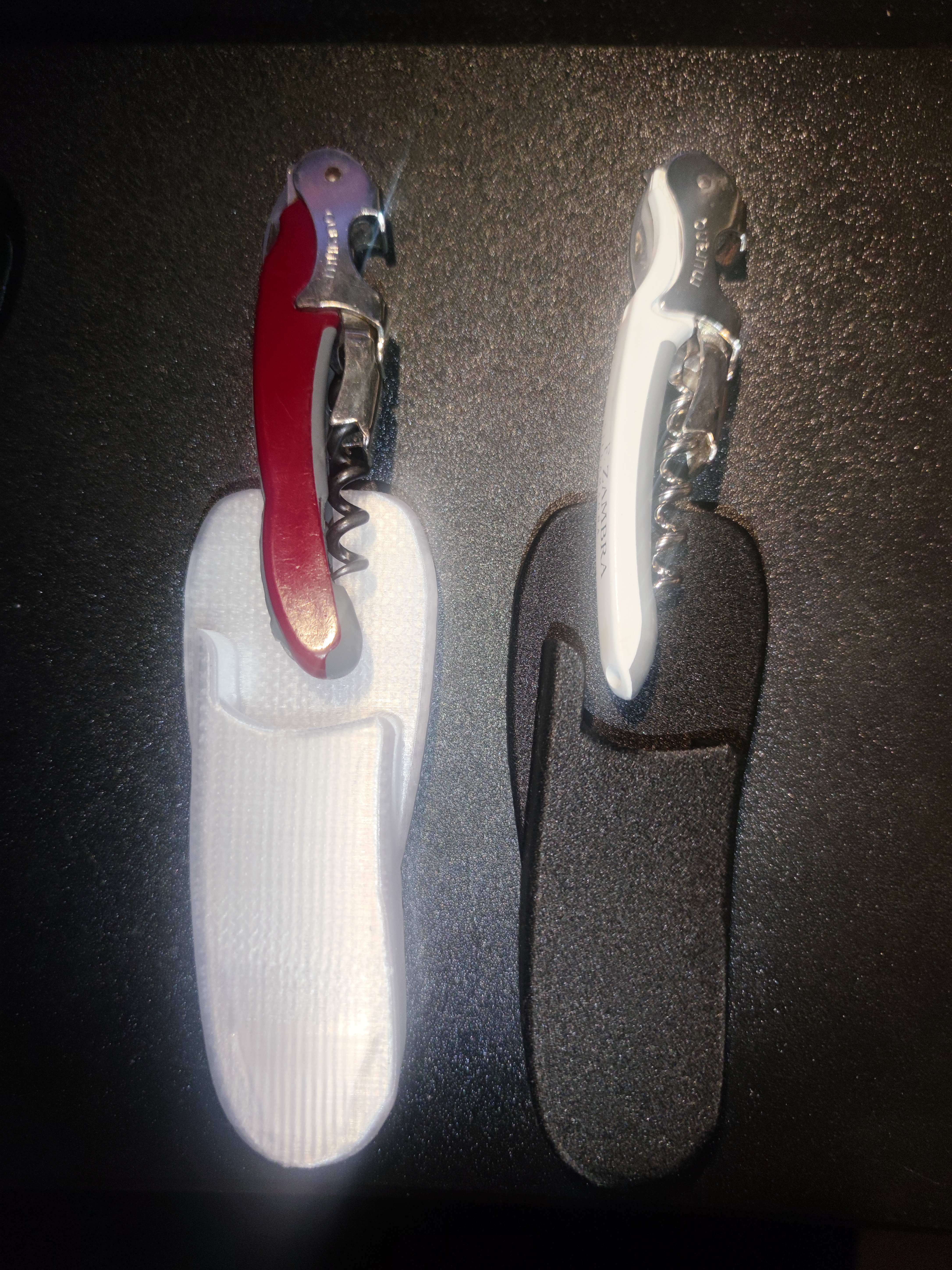 Miniatura 4 do modelo 3D Corkscrew Sheath