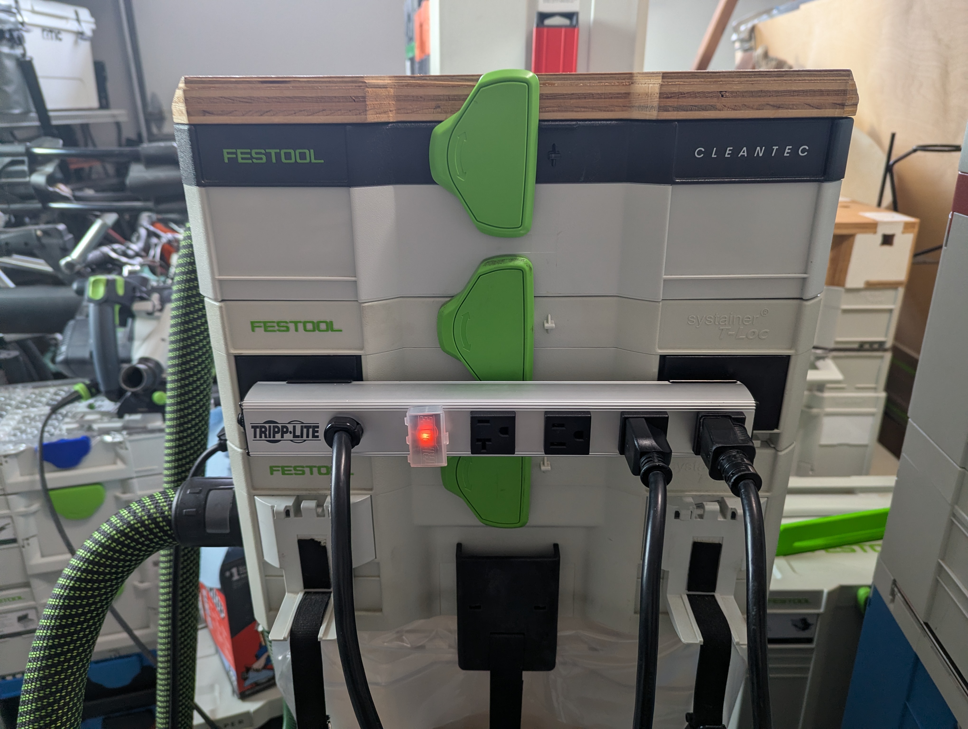 Systainer to Tripp Lite power plug connector