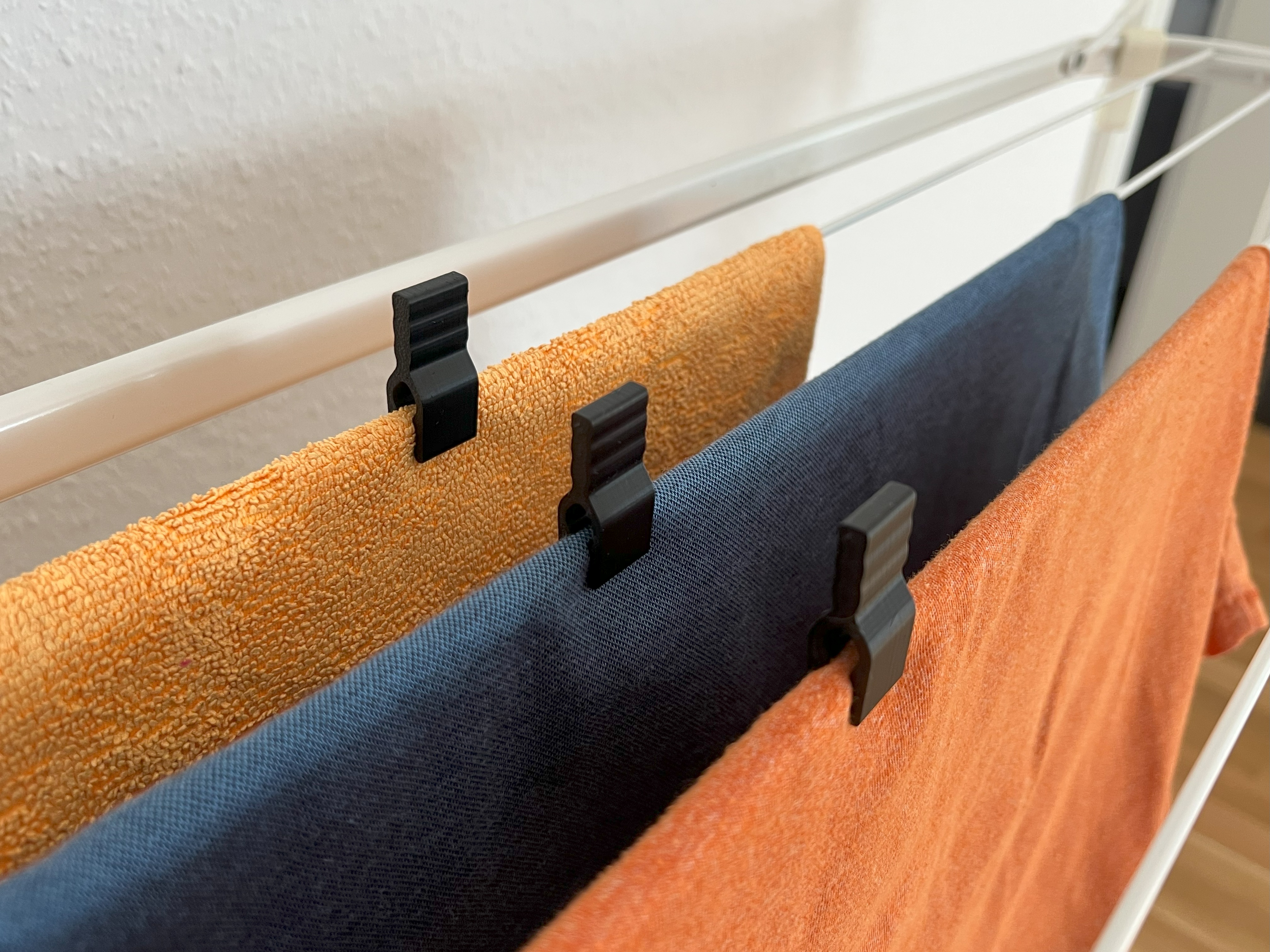 Clothespin - simple & strong