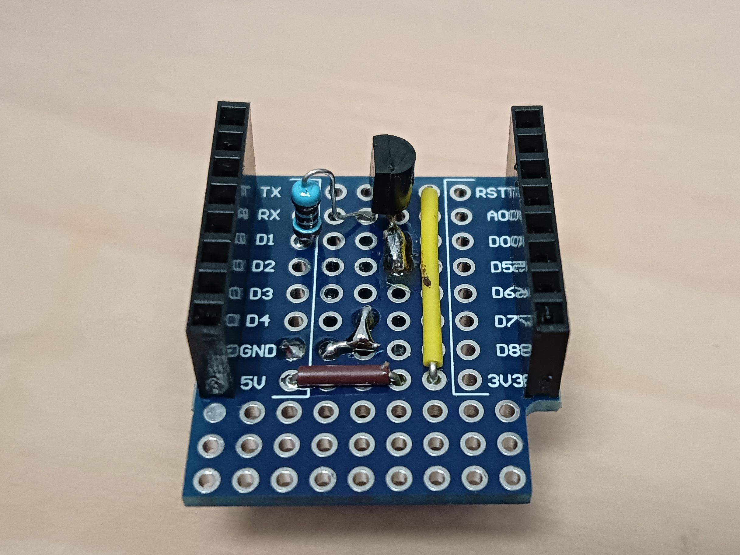Miniatura 4 do modelo 3D D1 Mini cover selfmade buzzer