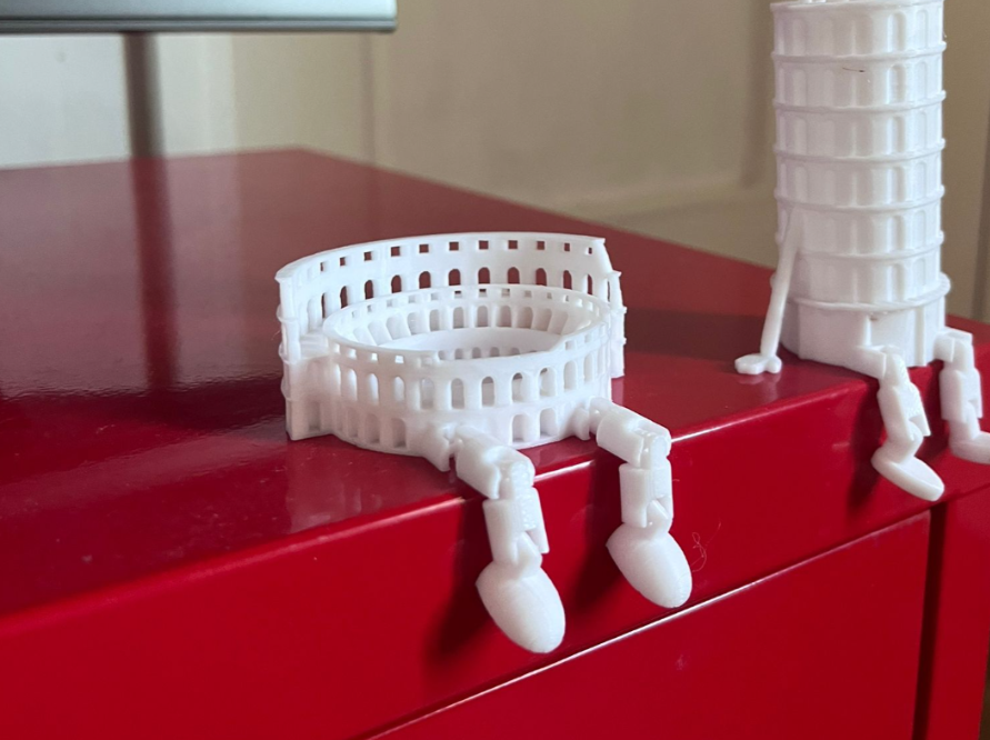 Articulated Colosseum