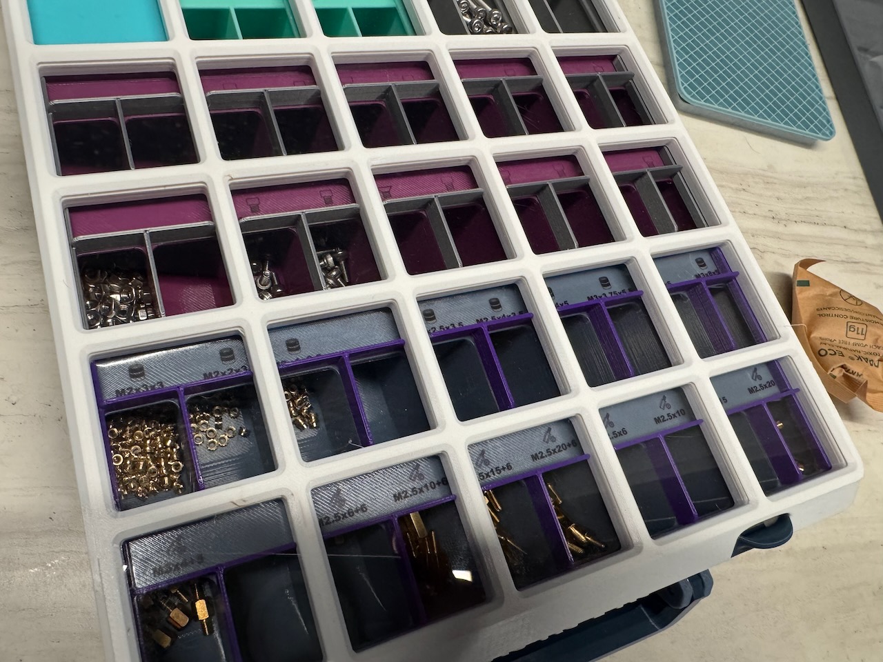 Gridfinity 5x2 bin 10x divider add-on for cases