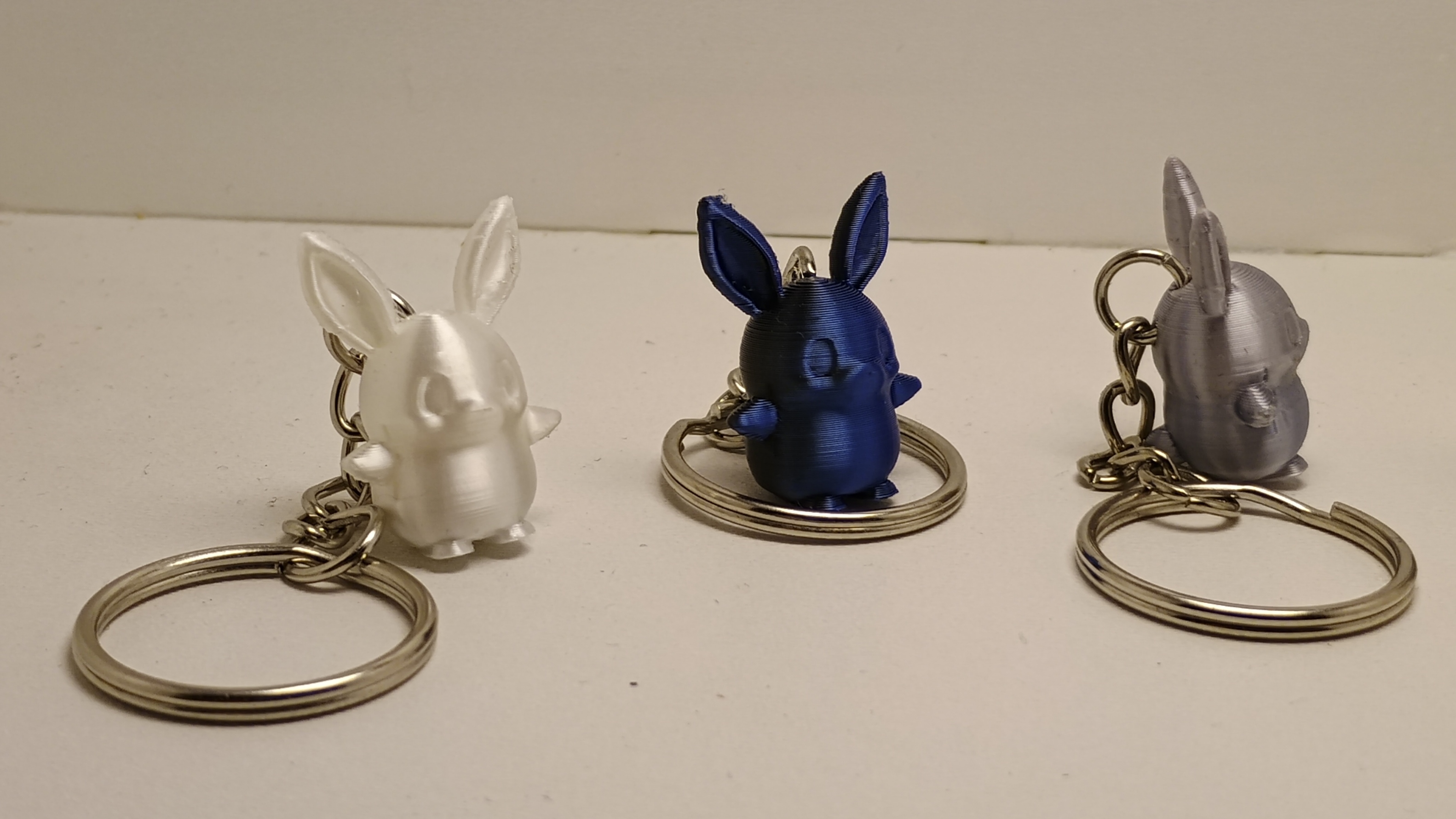 Cute Easter Bunnies Keychains — miniatura 2