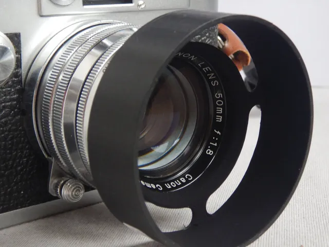 Canon Gegenlichtblende für Canon 50mm f1,8 LTM; lens hood