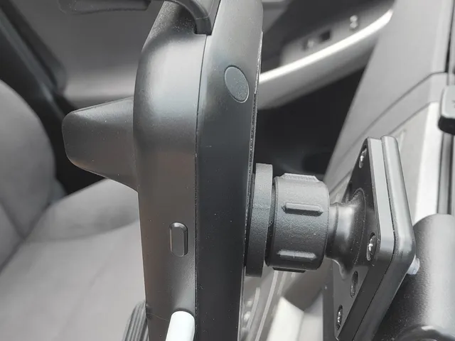 Ball and Socket Mount that Fits Samsung EP-H5300 Car Charger