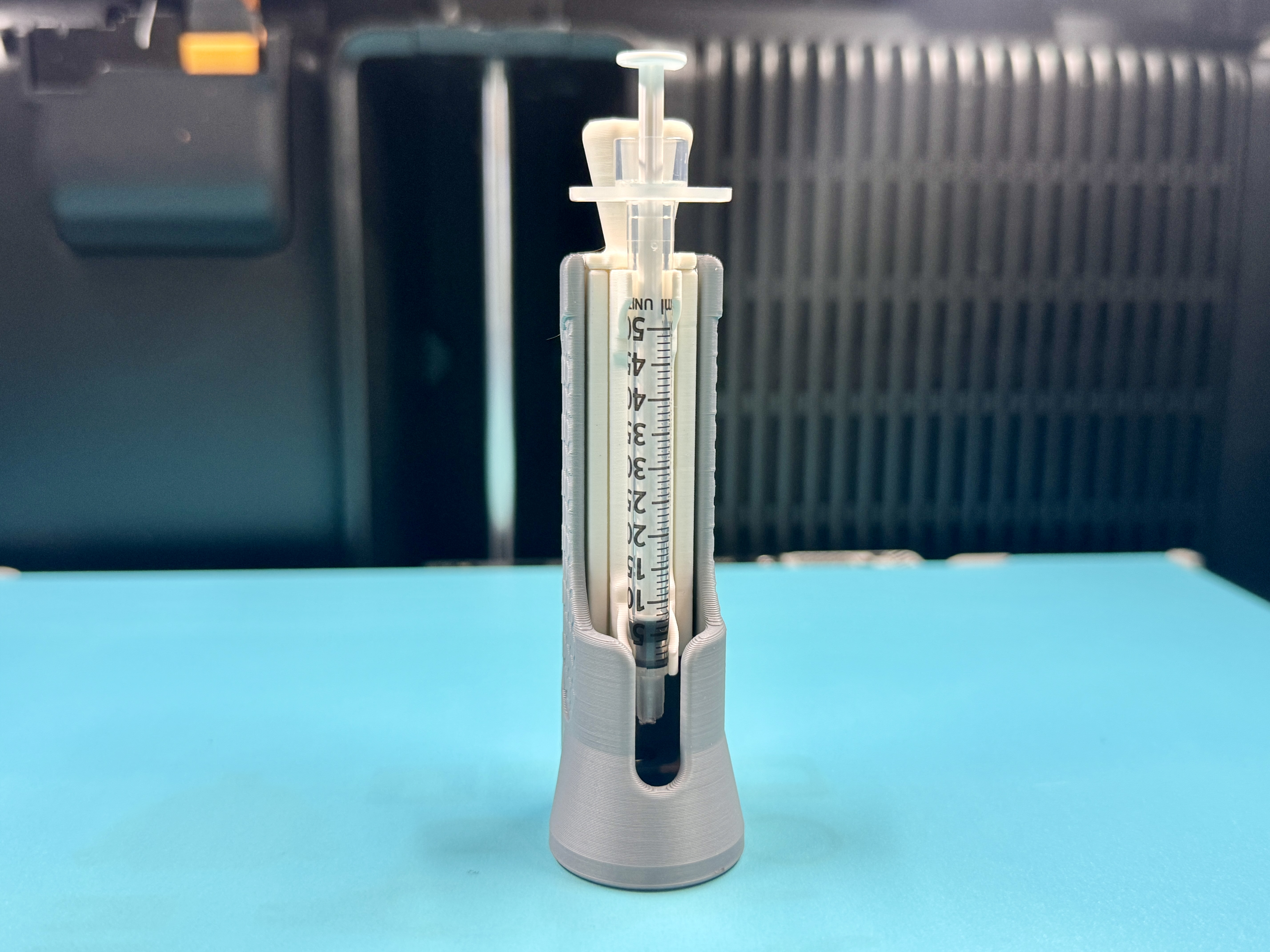 V1 Magnetic Needle Guide + Injection Assist for Insulin / GLP-1 / TRT — miniatura 5