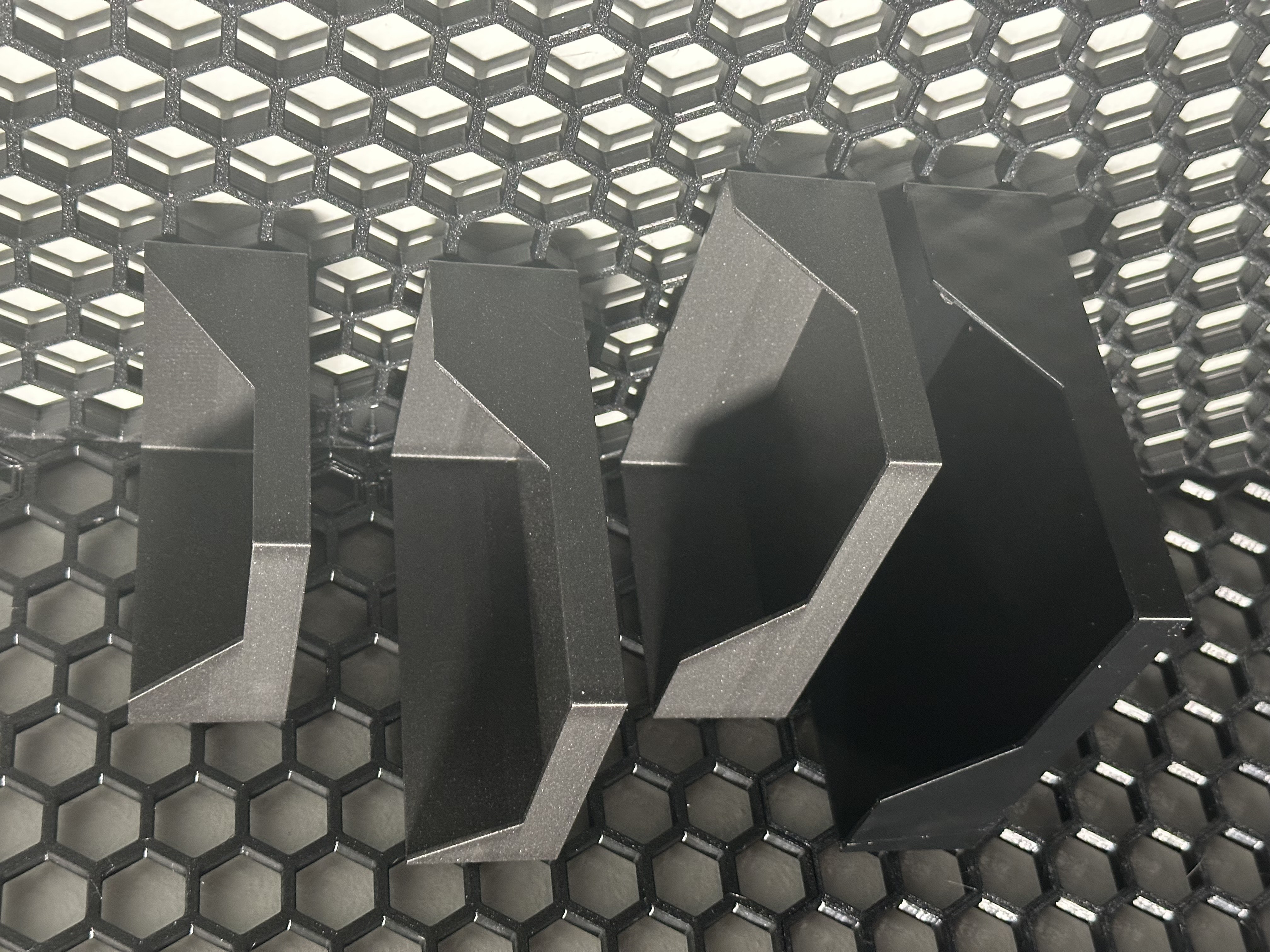 Corner Honeycomb Storage System – Fully Modular (Improved Fit & Locking Cap) — thumbnail 2