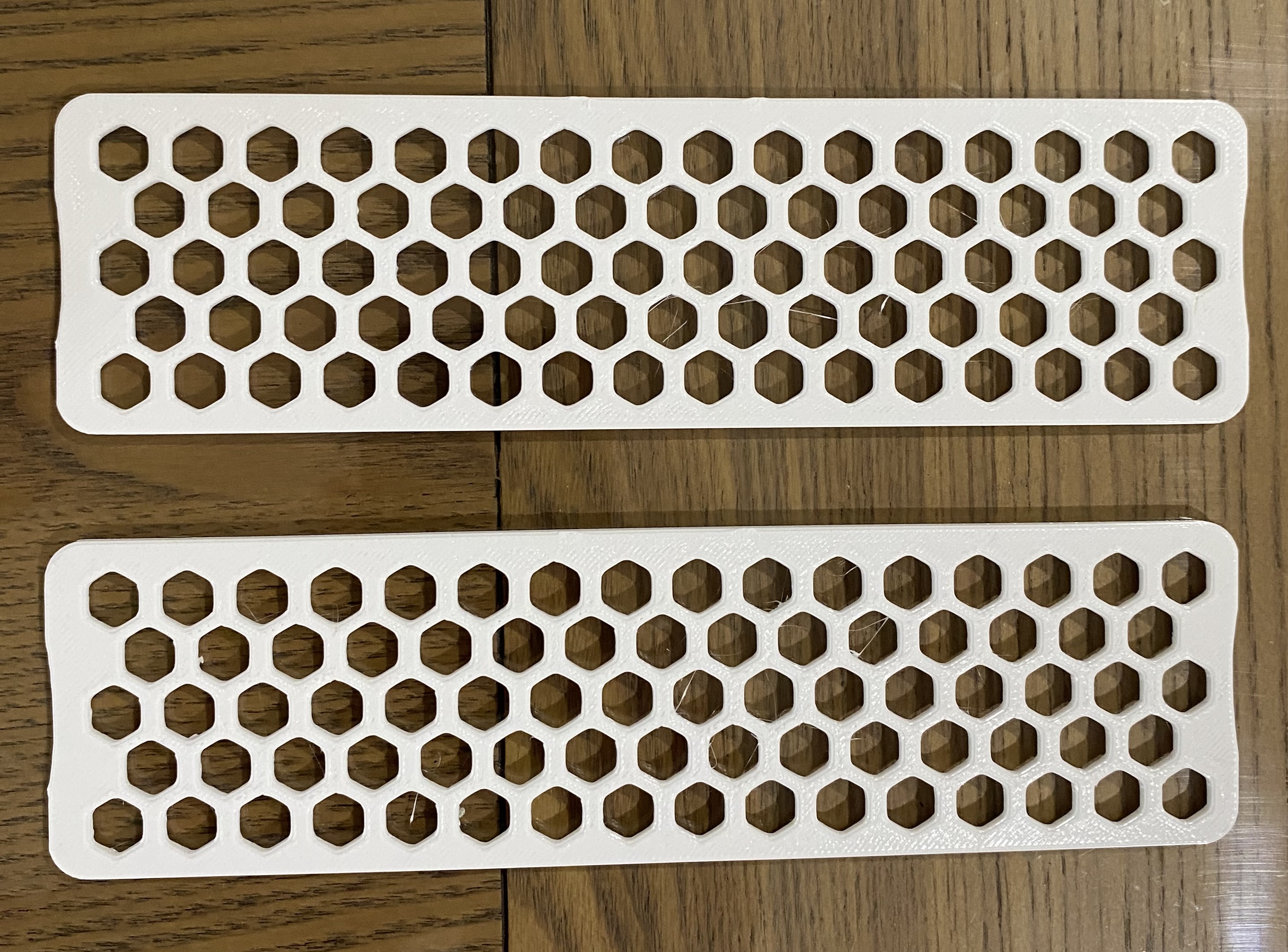 Mesh vent cover (insert-style plug,push-fit) for 2026 model Y Juniper premium