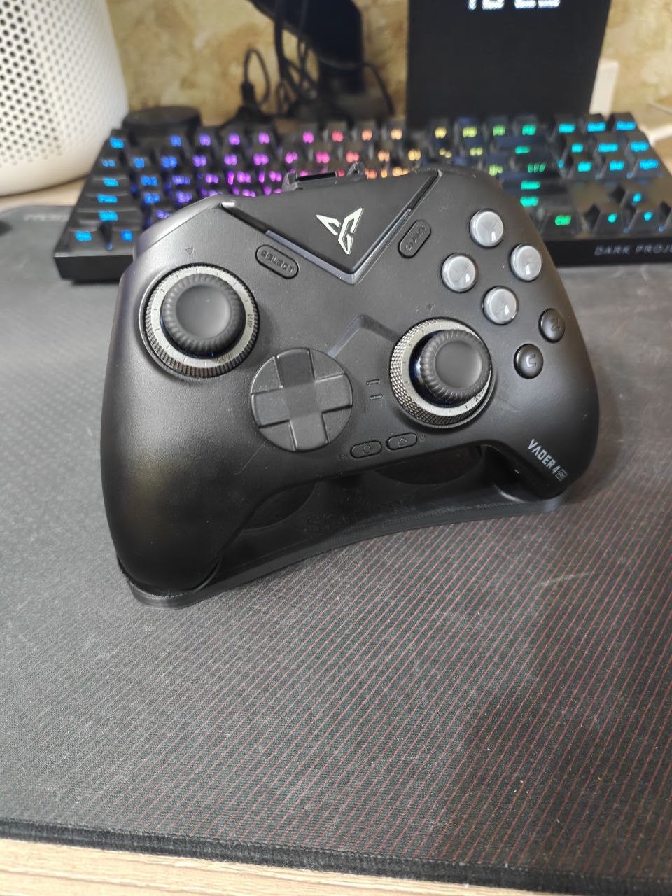 Gamepad Stand for Flydigi Vader / Direwolf / Apex
