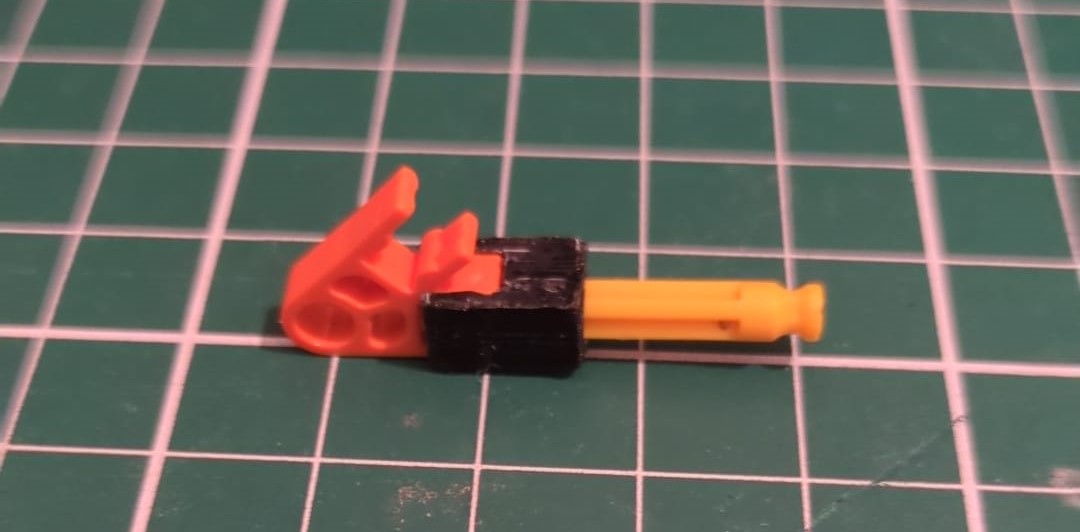 Micro Knex Secure Clip