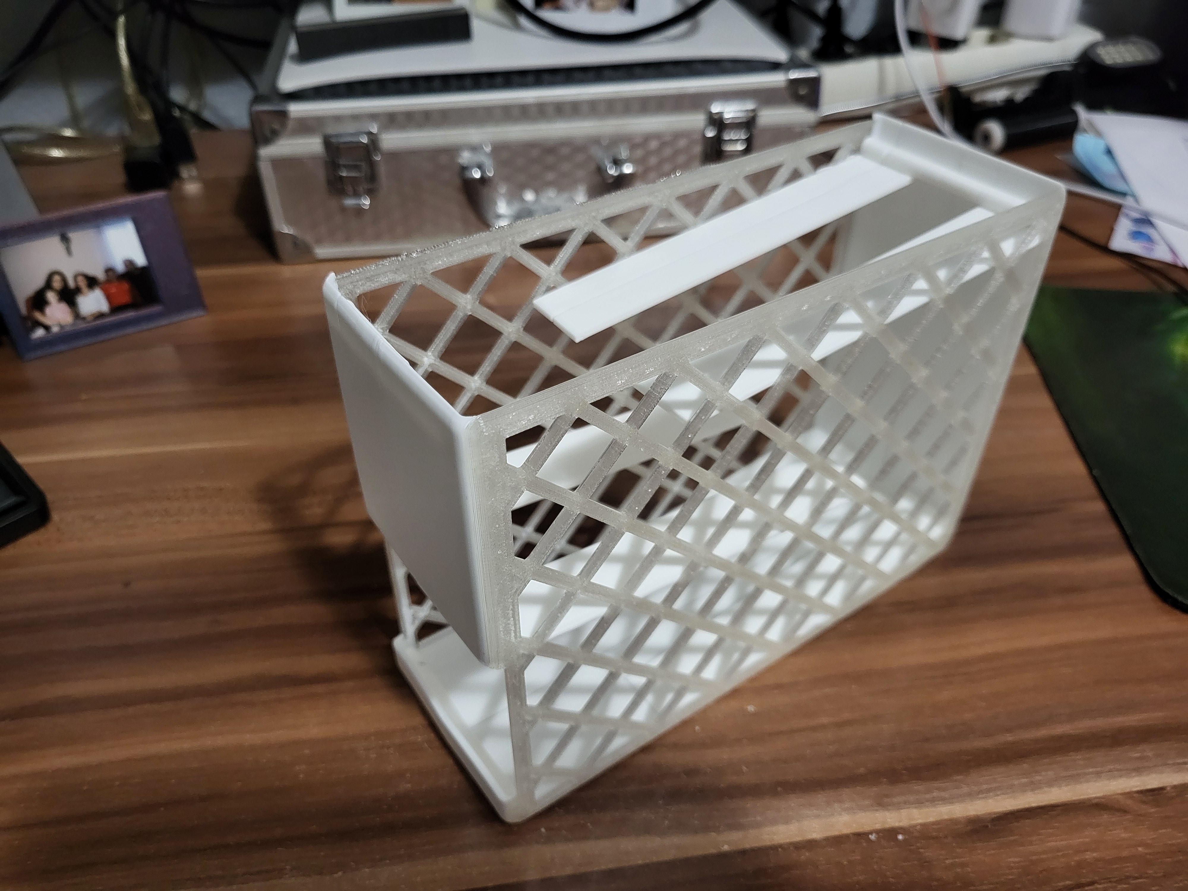 Vertical Egg Holder Dispenser