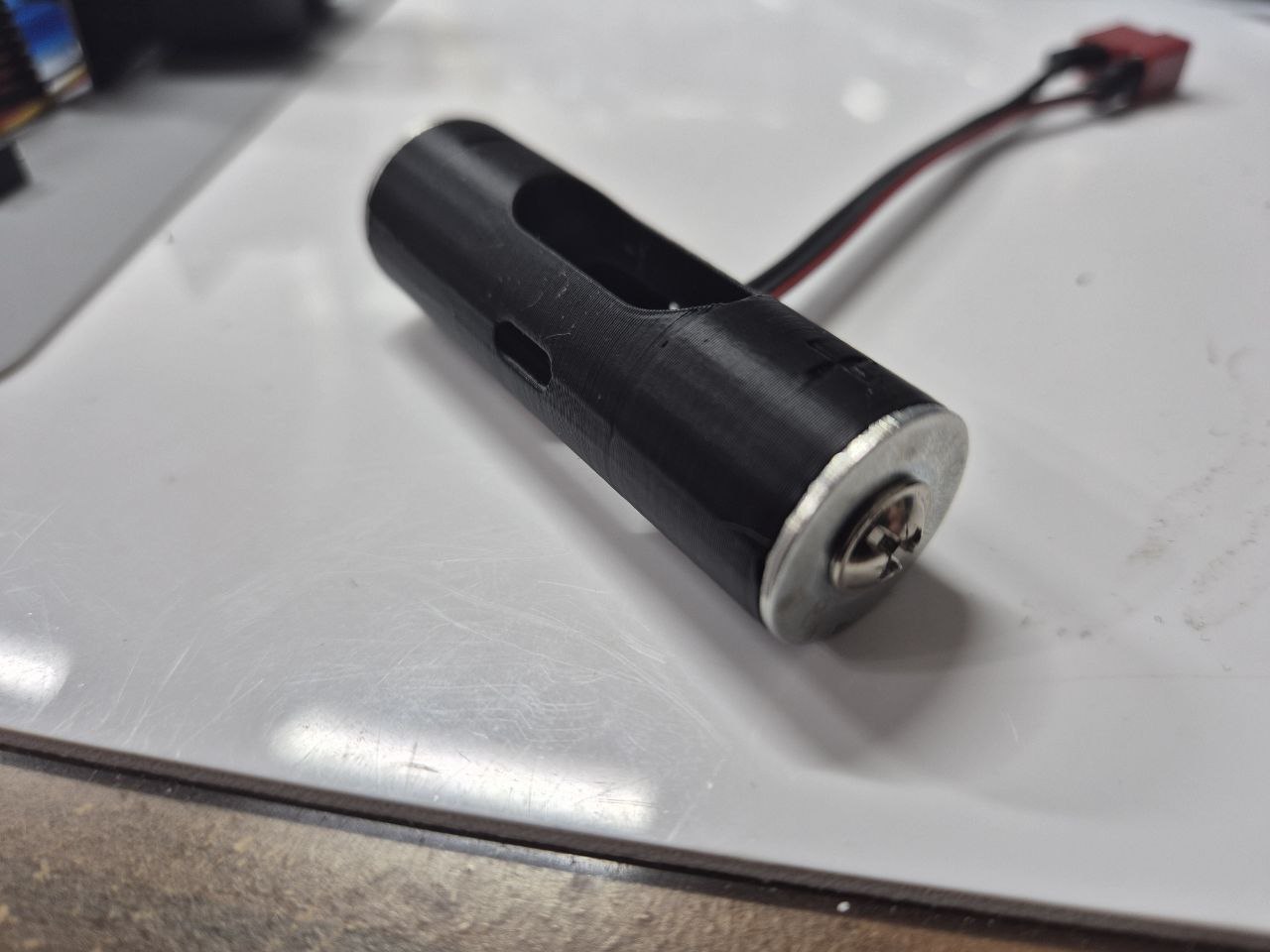 18650 Charge adapter for Li-Ion Pouch rechargeable batteries