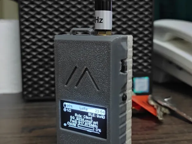Meshtastic Seeed Studio Xiao ESP32S3 & Wio SX1262 case MOD 1.3 OLED