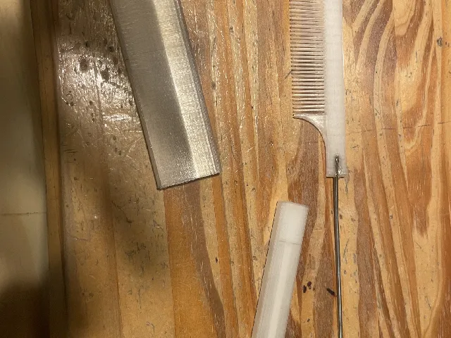 Hairbrush V2 !  #Freecad (added accessories)