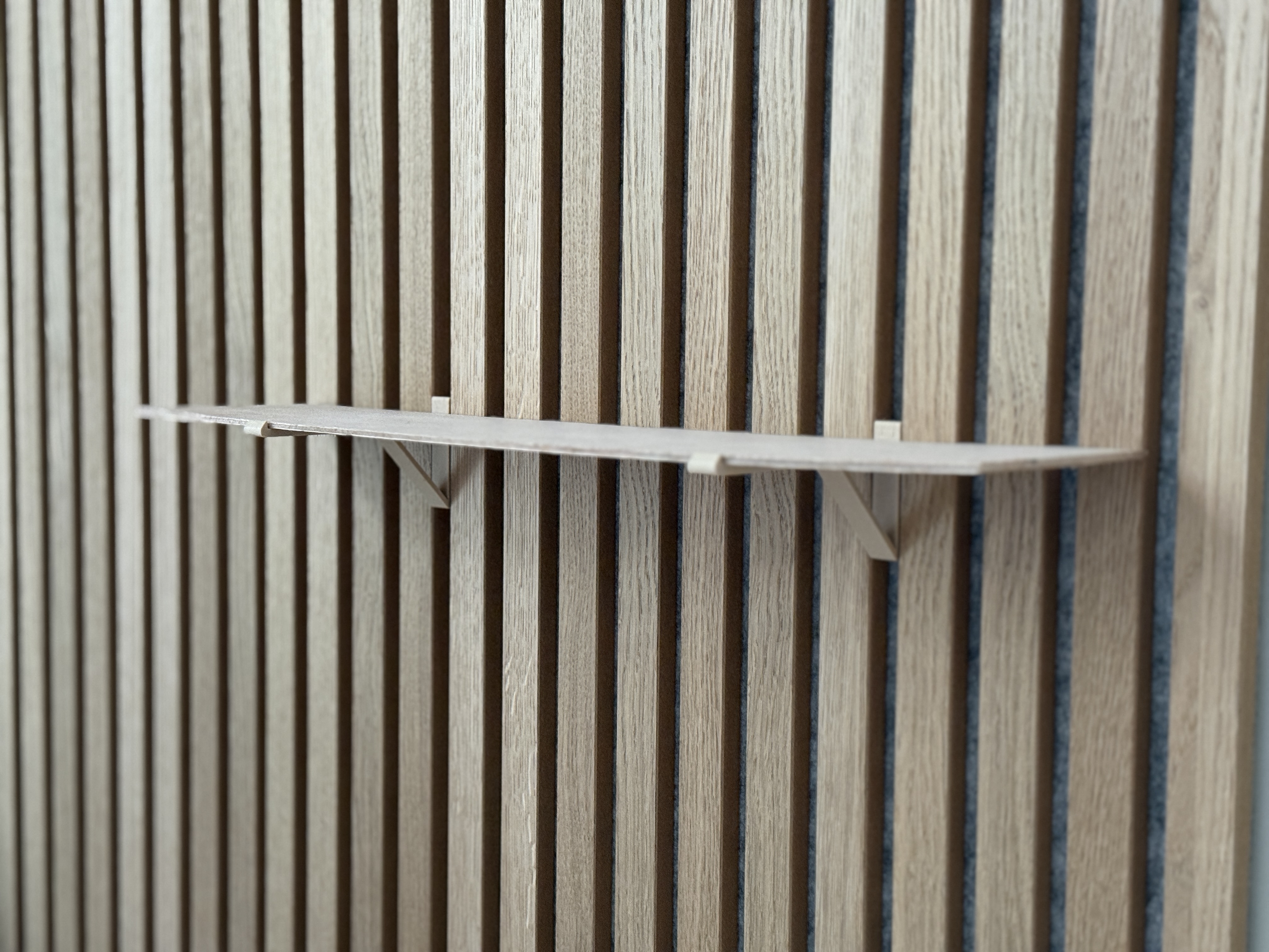 Miniatura 2 do modelo 3D Acoustic panel shelf bracket (Parametric Model)
