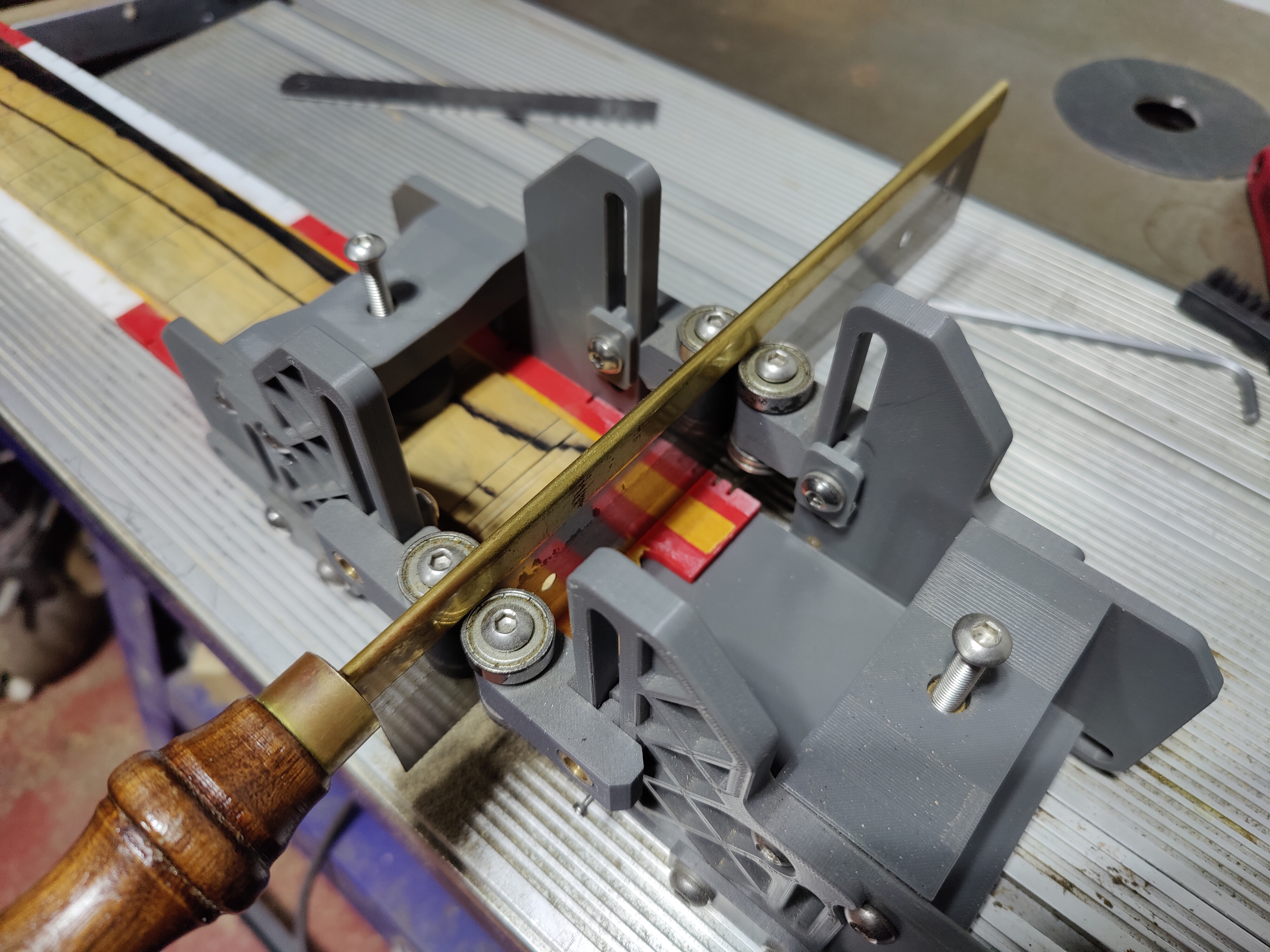 Fret Slotting Mitrebox