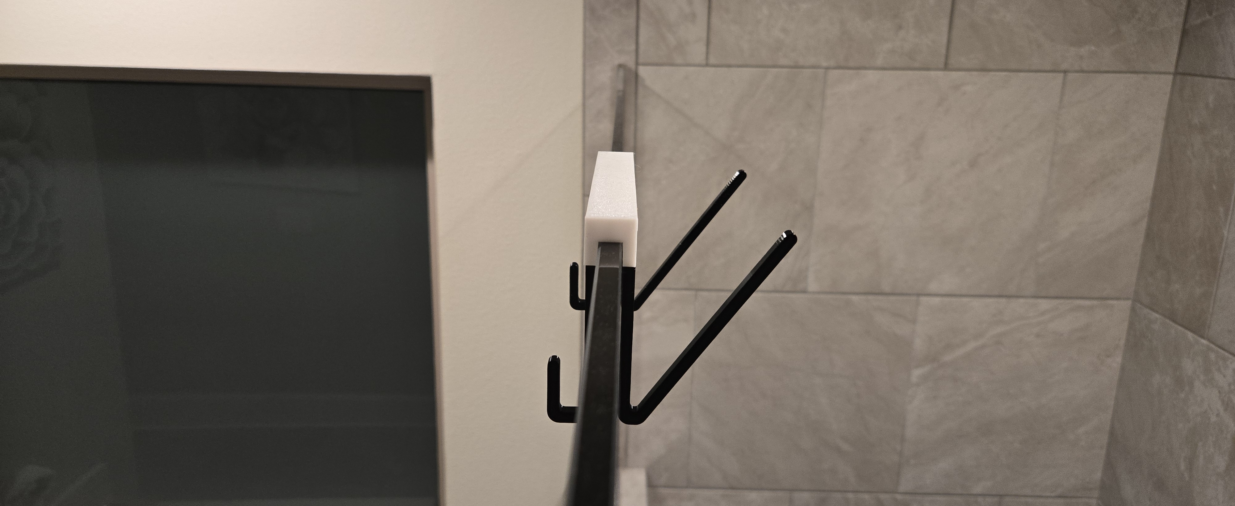 Phone hook for 10mm glass shower