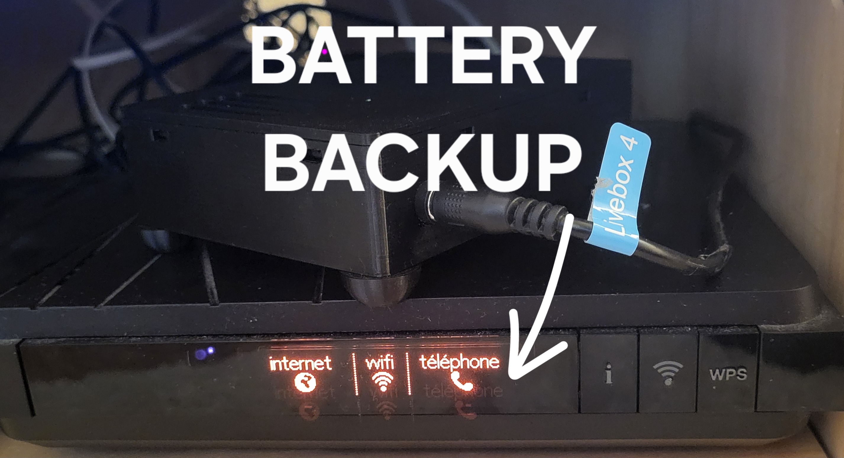 DIY Battery backup/UPS for WiFi Router, switch... 4x18650